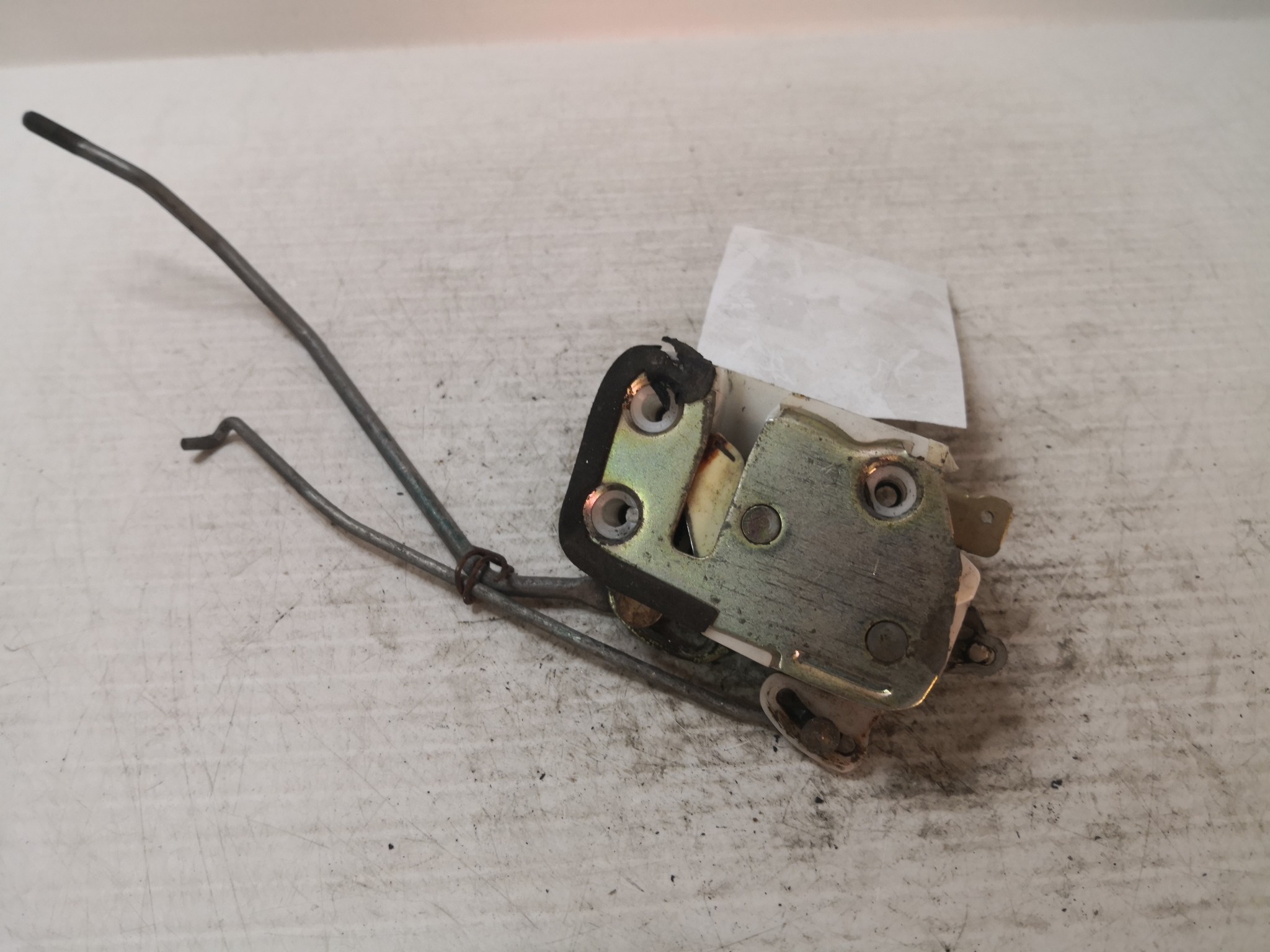 Fecho da Porta Frente Esq ROVER - ID S_32835