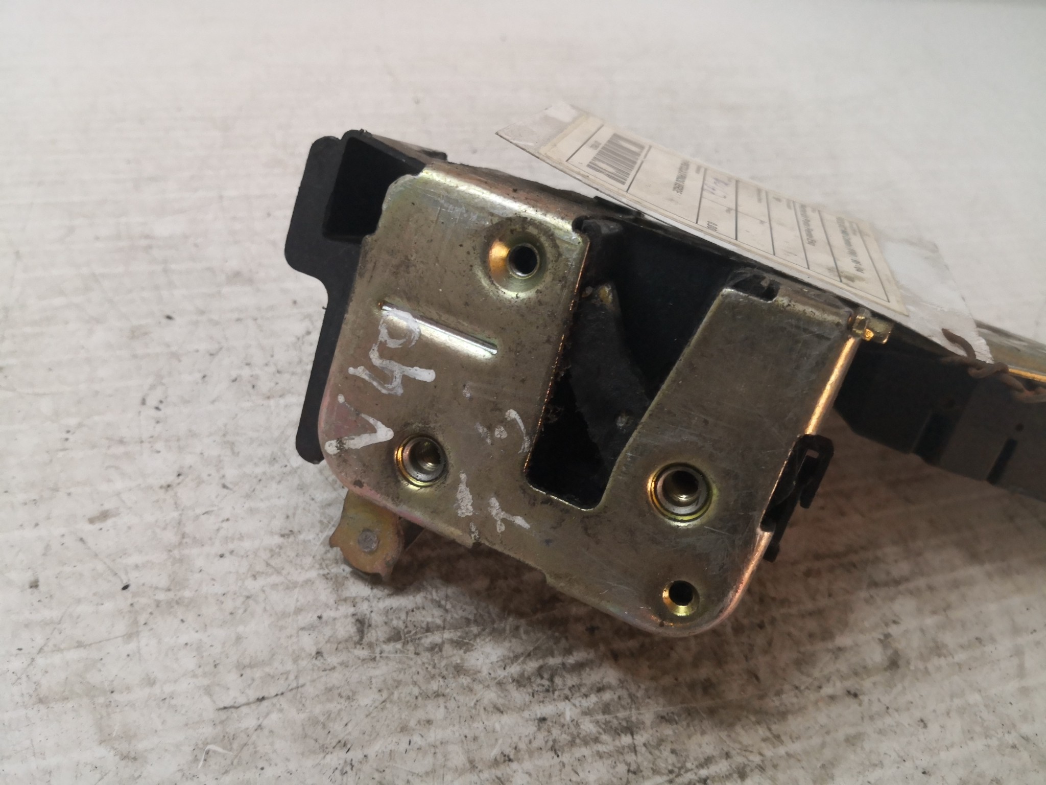 Fecho da Porta Frente Esq VOLVO V40 Combi (645) | 95 - 04 Imagem-1