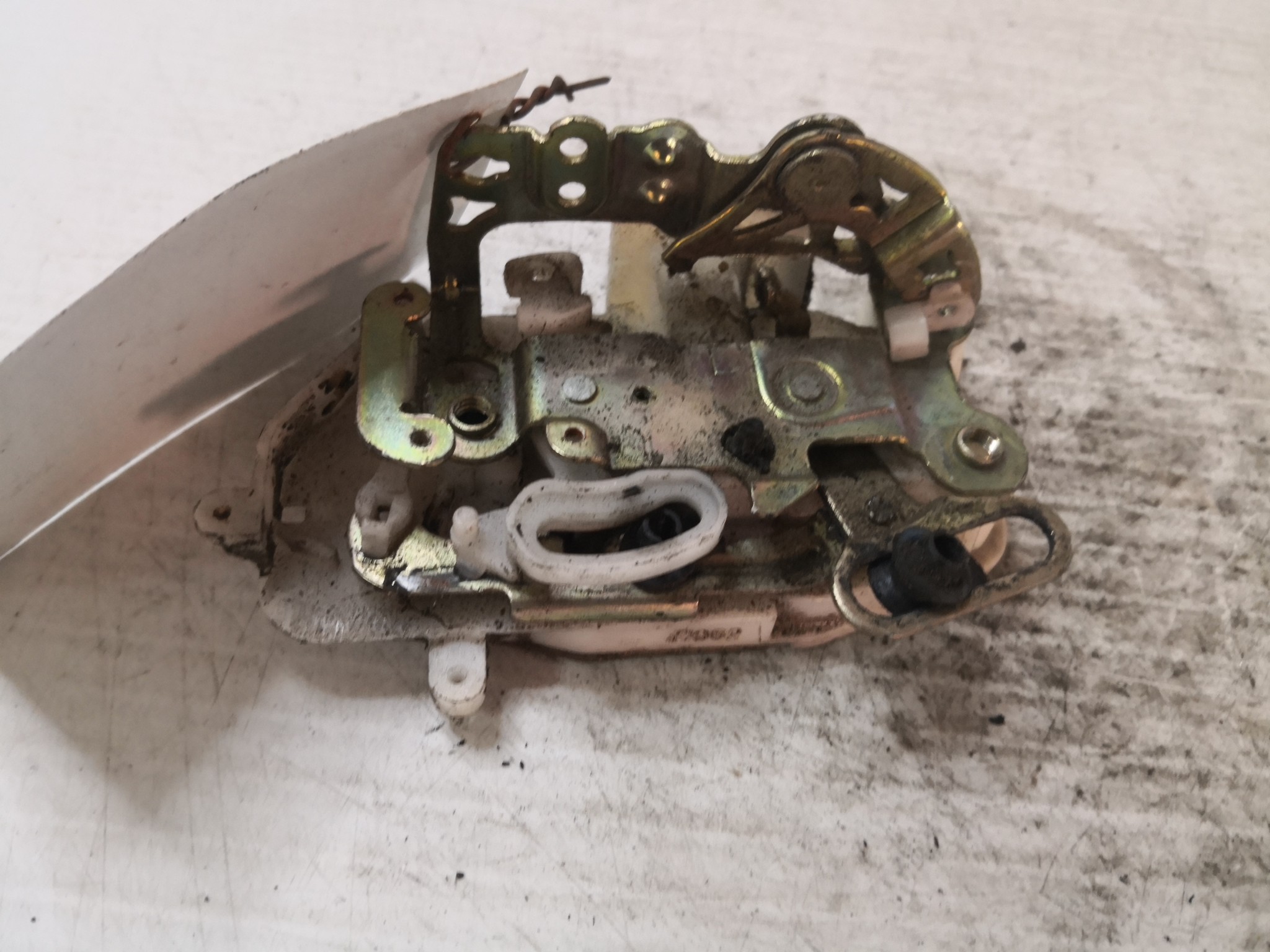 Fecho da Porta Frente Esq HONDA CIVIC VII Hatchback (EU, EP, EV) | 99 - 06 Imagem-1