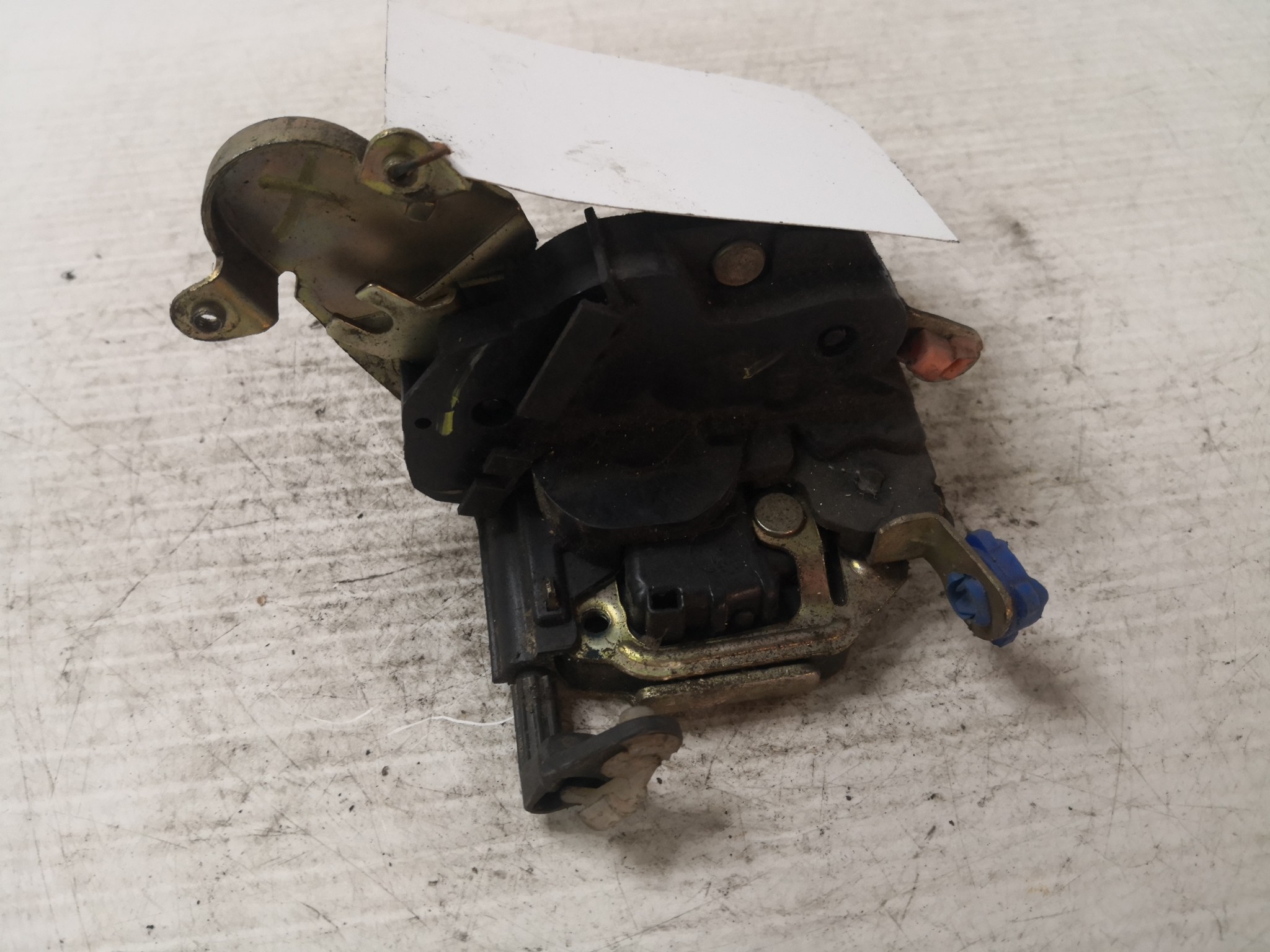 Fecho da Porta Frente Esq NISSAN ALMERA II (N16) | 00 -  Imagem-2