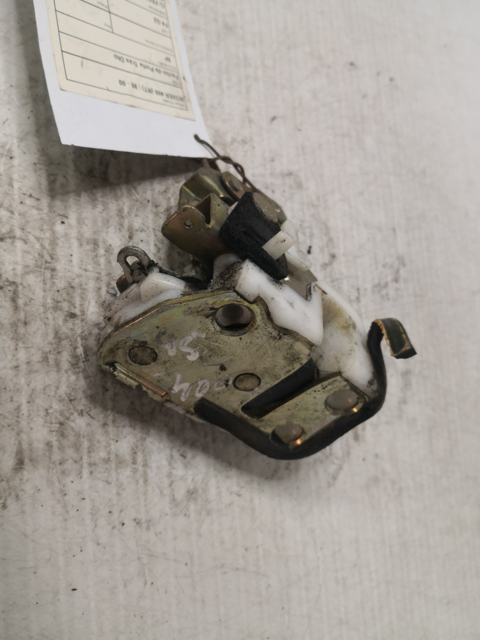 Fecho da Porta Trás Dto ROVER - ID S_36281