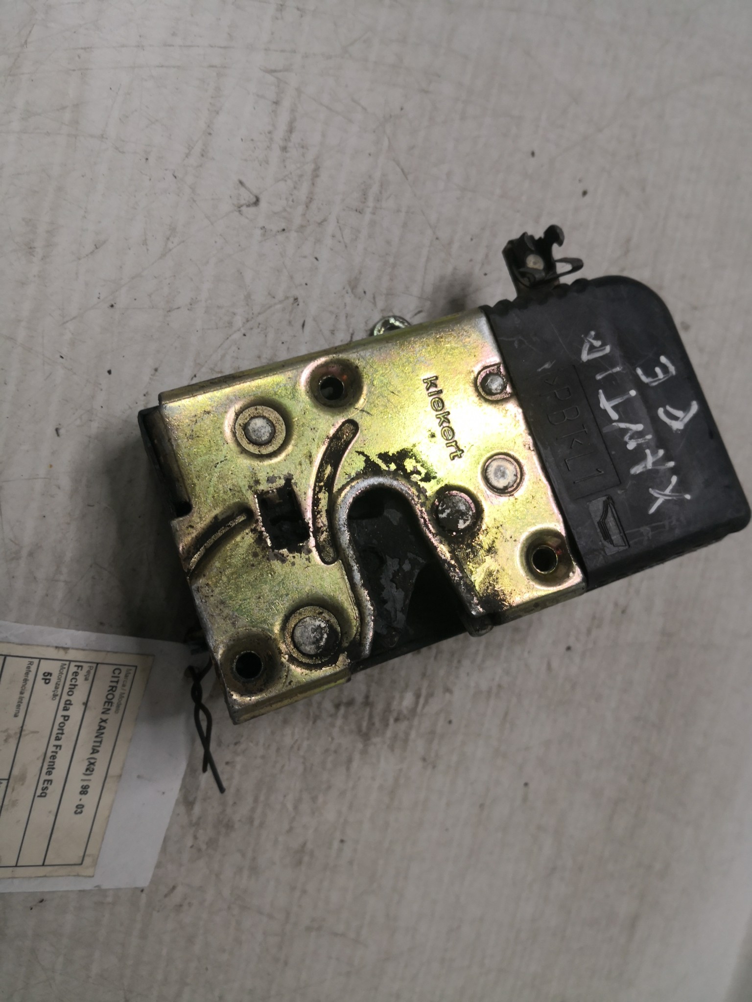 Fecho da Porta Frente Esq CITROEN - ID S_34863