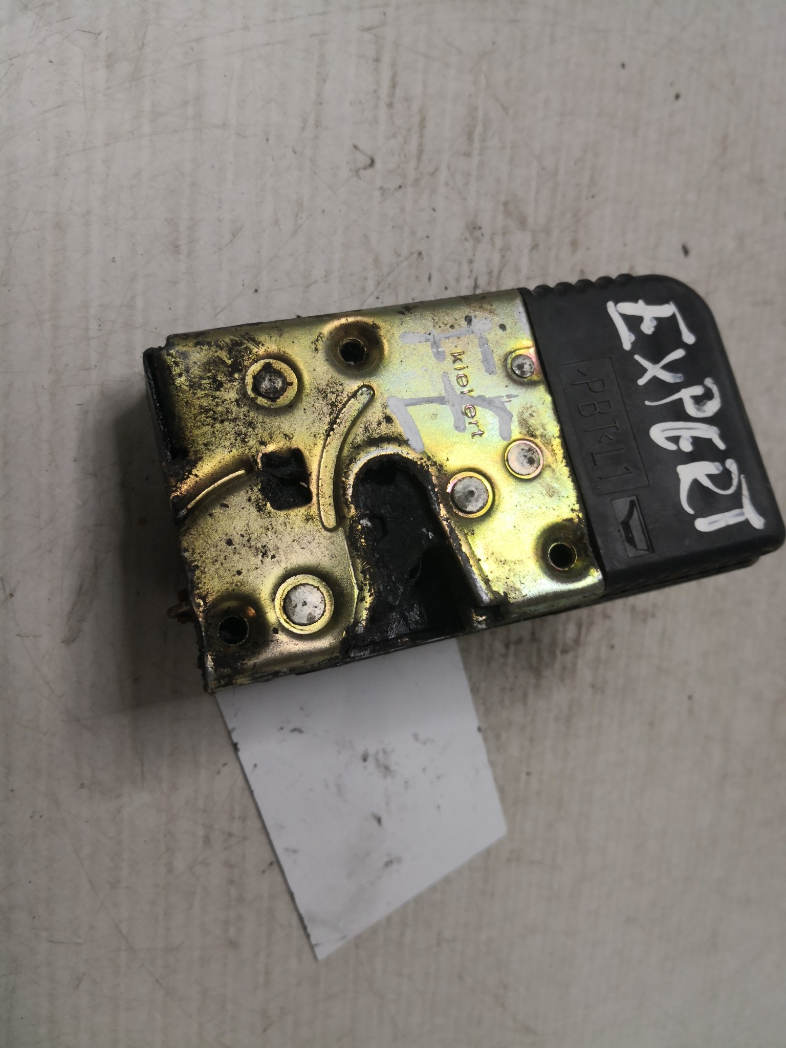 Fecho da Porta Frente Esq PEUGEOT - ID S_32722