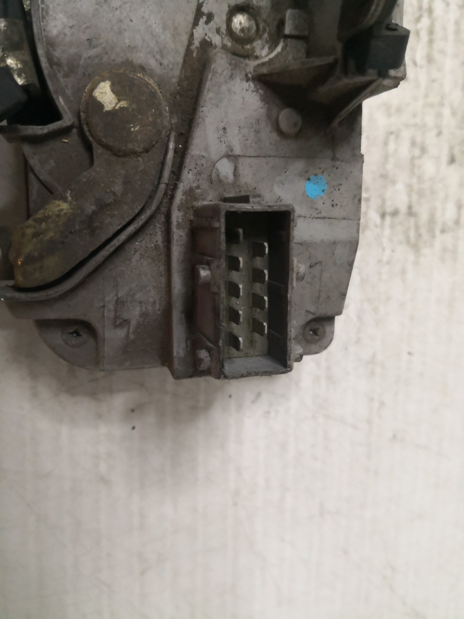 Fecho da Porta Frente Esq PEUGEOT 406 (8B) | 95 - 05 Imagem-3