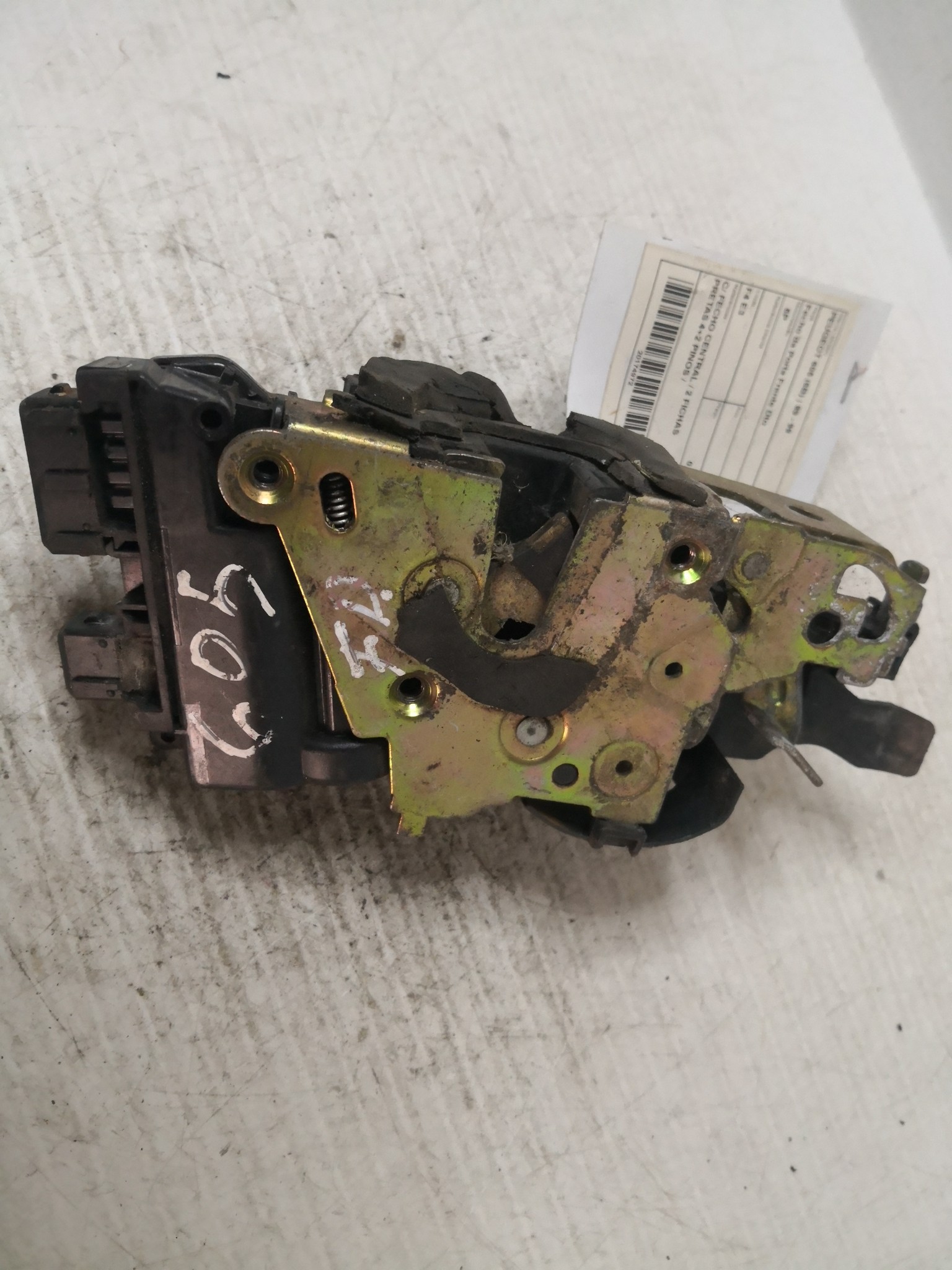 Fecho da Porta Frente Dto PEUGEOT - ID S_34971