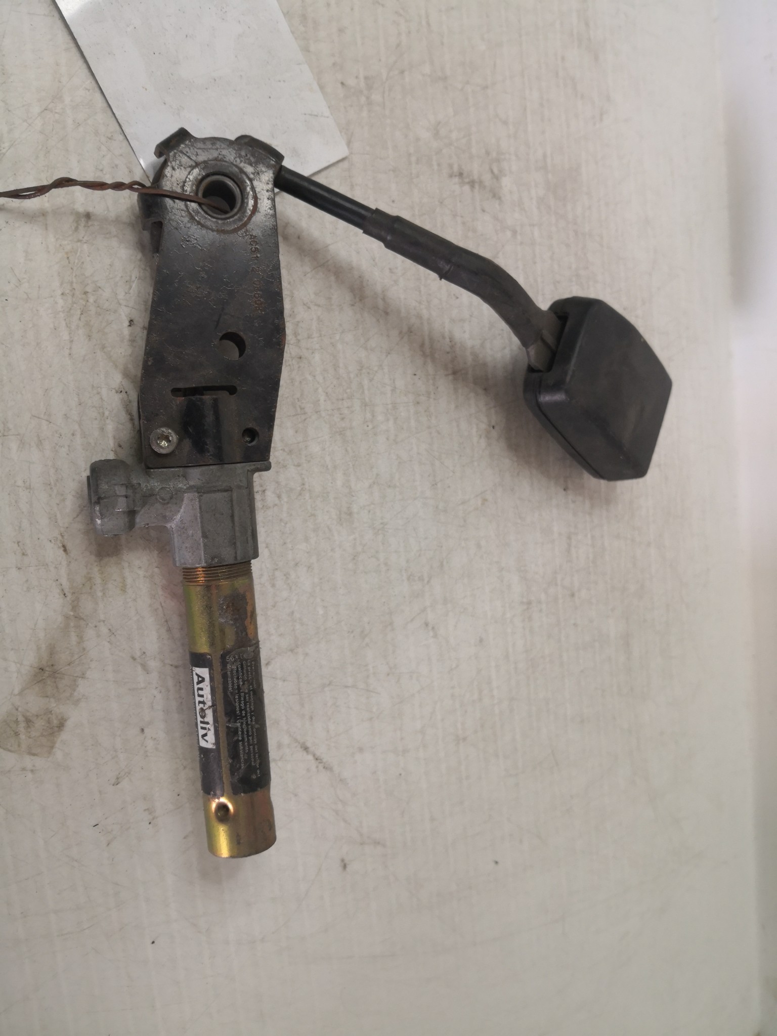 Engate Cinto Frente Esq FORD - ID S_53820