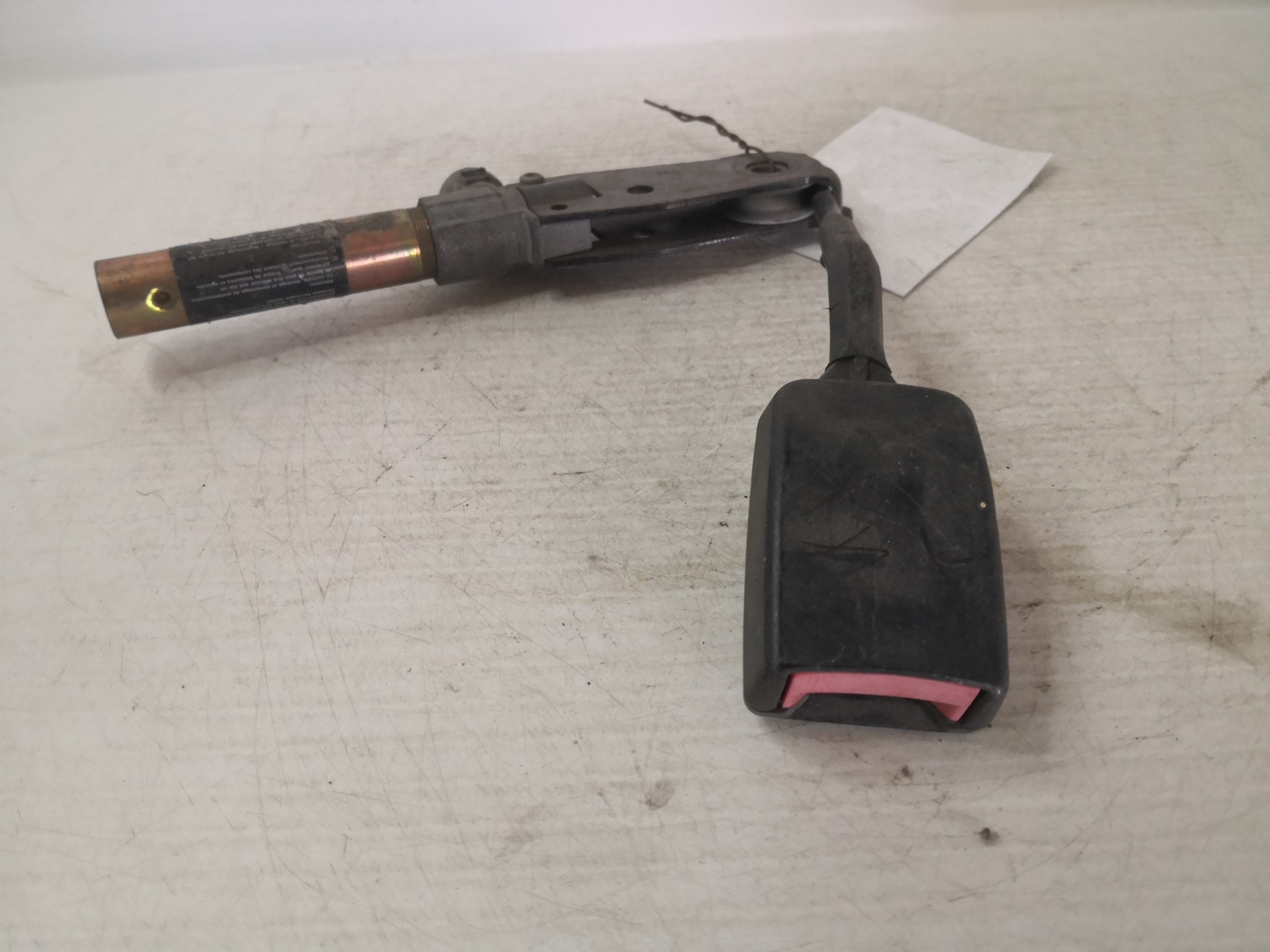 Engate Cinto Frente Esq FORD ESCORT VI (GAL, AAL, ABL) | 95 - 02 Imagem-2