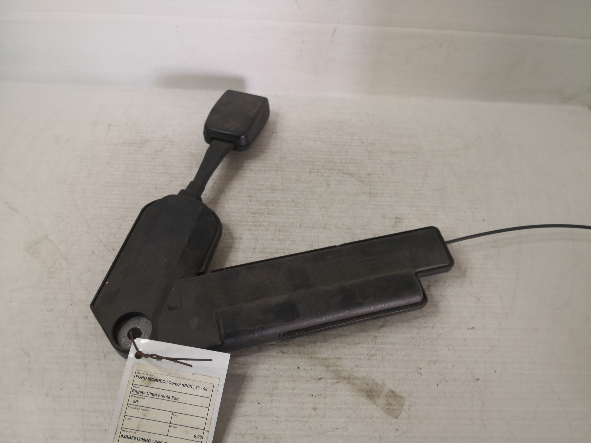 Engate Cinto Frente Esq FORD - ID S_53834