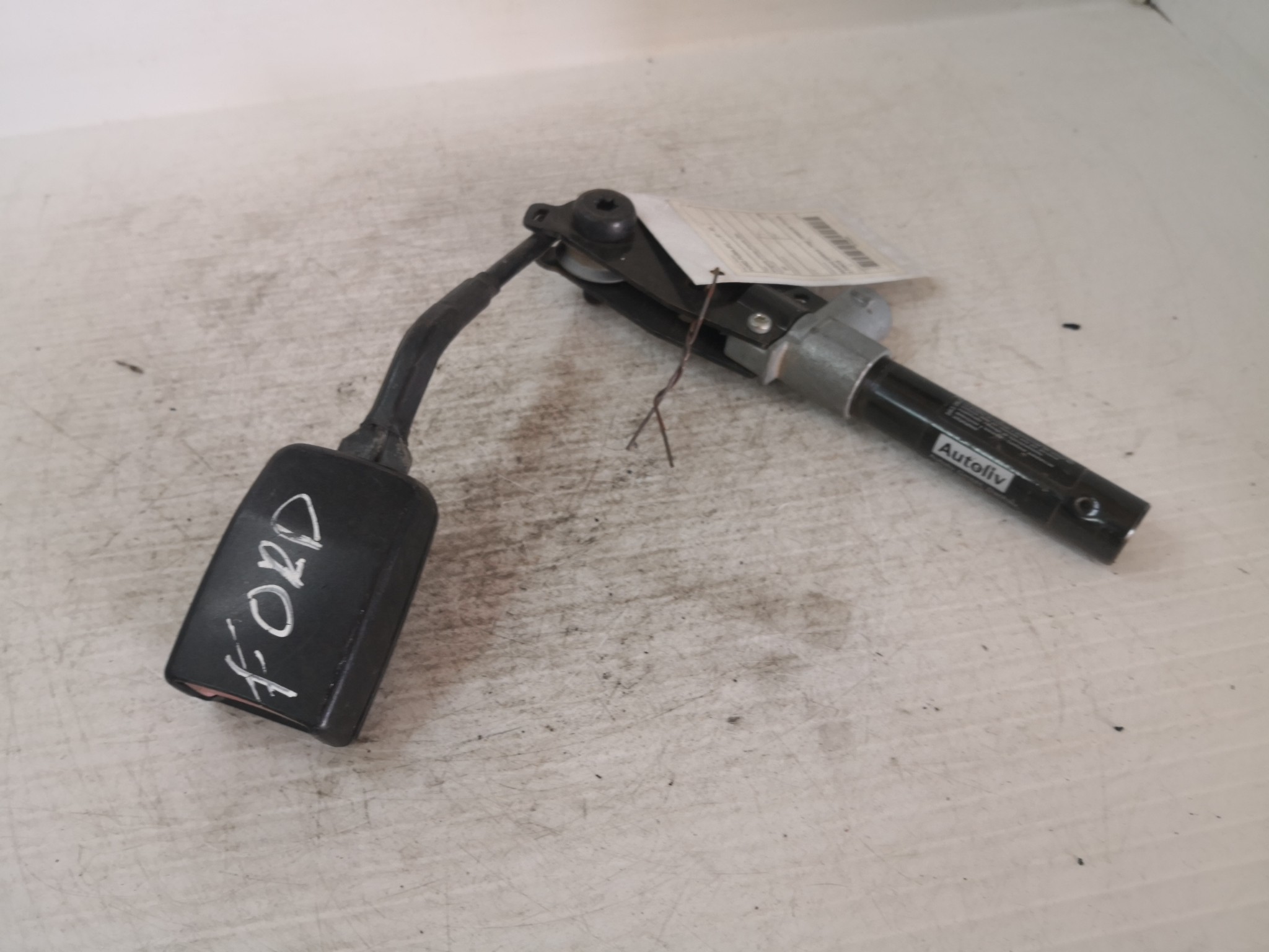 Engate Cinto Frente Dto FORD PUMA (EC_) | 97 - 02 Imagem-1