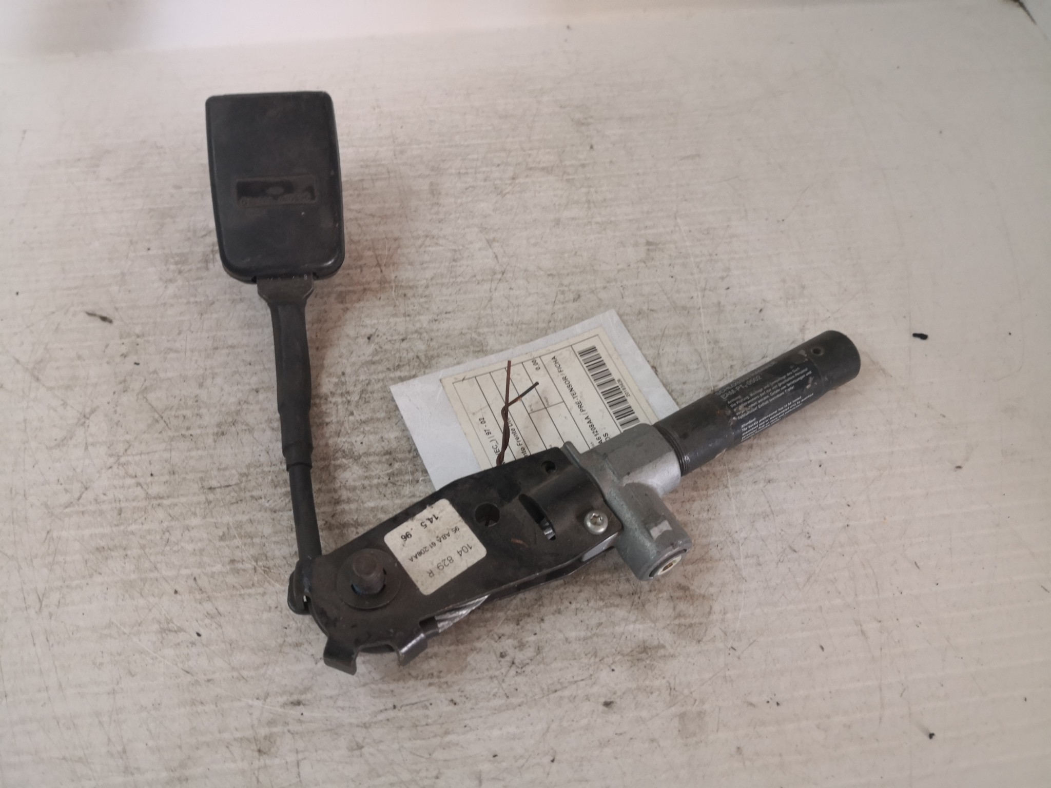 Engate Cinto Frente Dto FORD PUMA (EC_) | 97 - 02 Imagem-2