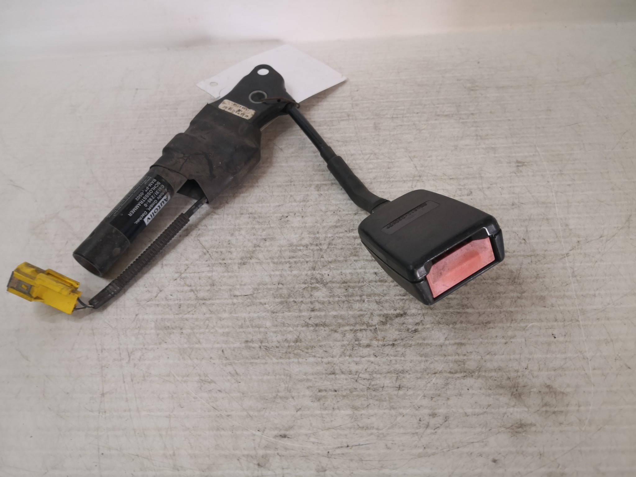 Engate Cinto Frente Dto FORD MONDEO II (BAP) | 96 - 00 Imagem-3