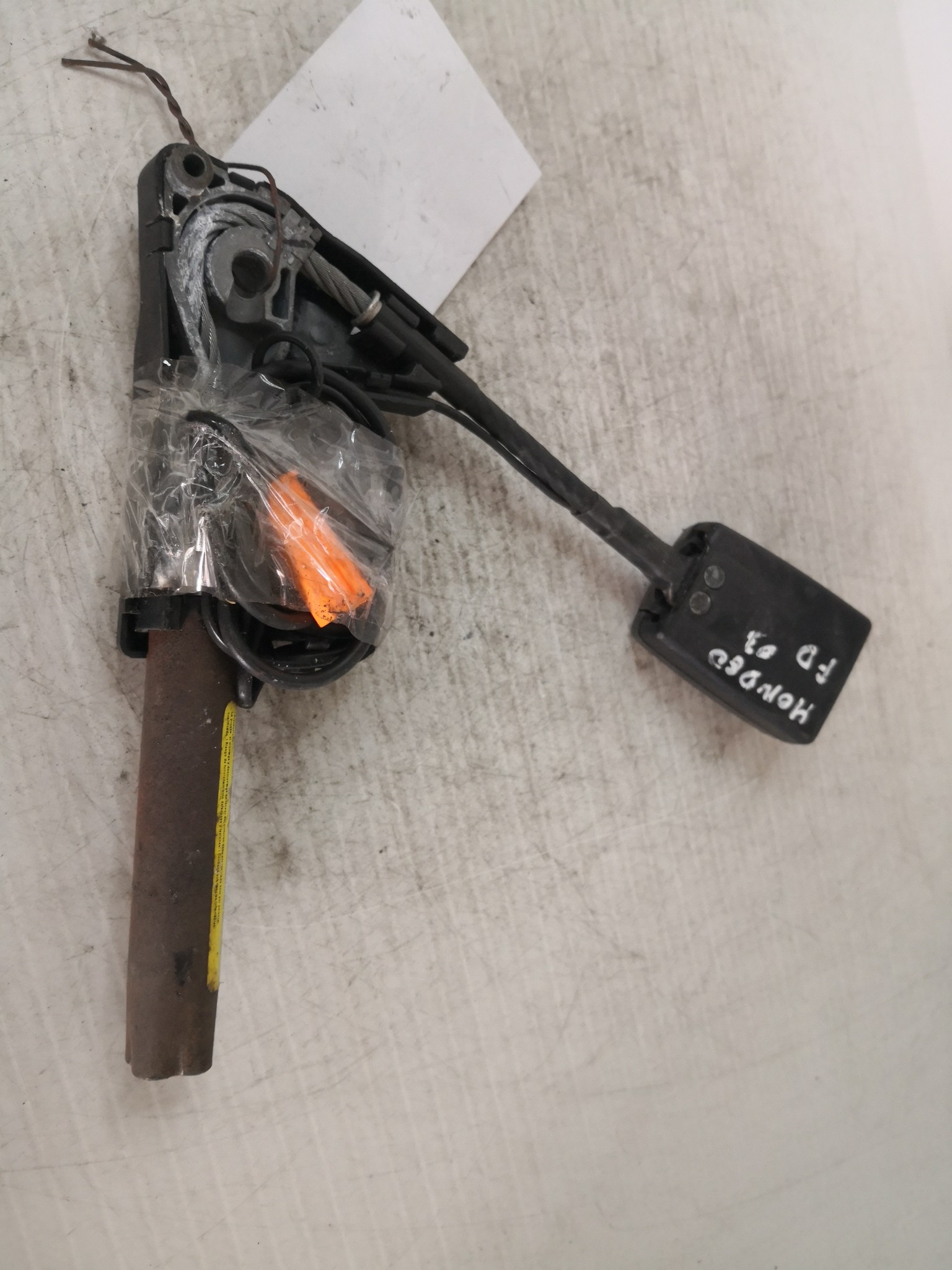 Engate Cinto Frente Dto FORD MONDEO III (B5Y) | 00 - 07 Imagem-1