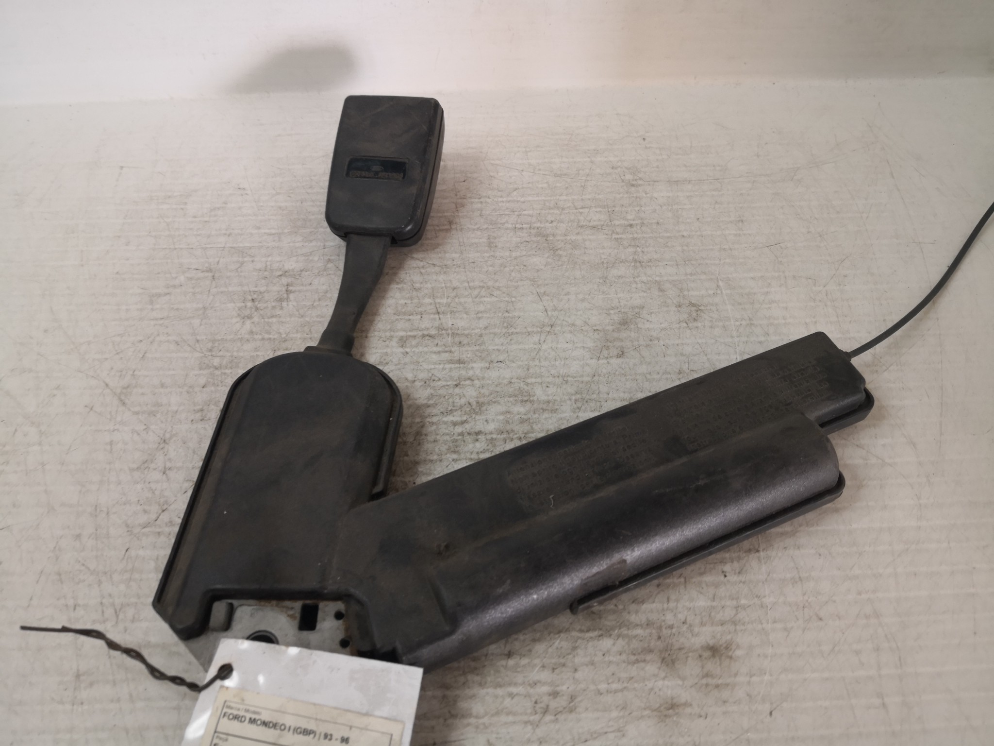 Engate Cinto Frente Dto FORD - ID S_53835