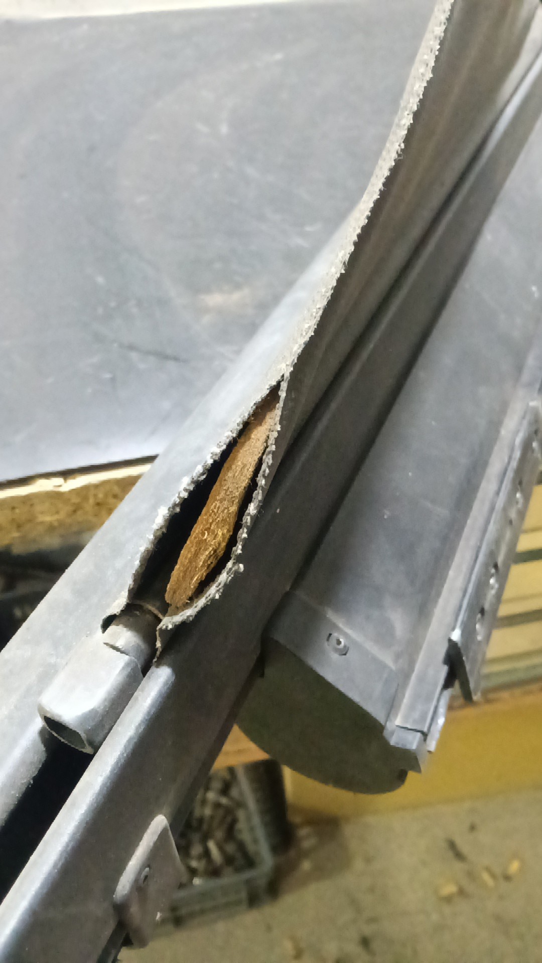 Cortina / Tampo da Mala BMW 3 Touring (E46) | 99 - 05 Imagem-4