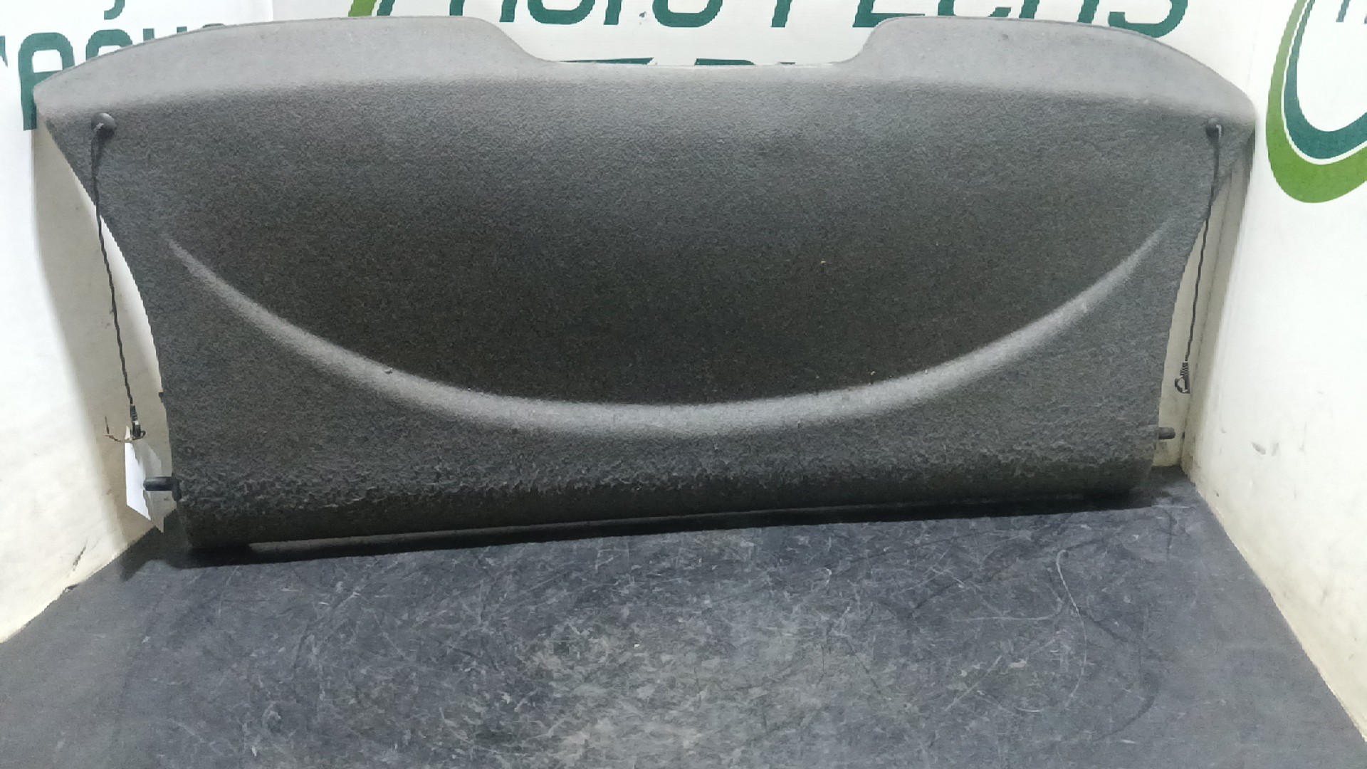 Cortina / Tampo da Mala FIAT - ID S_55376