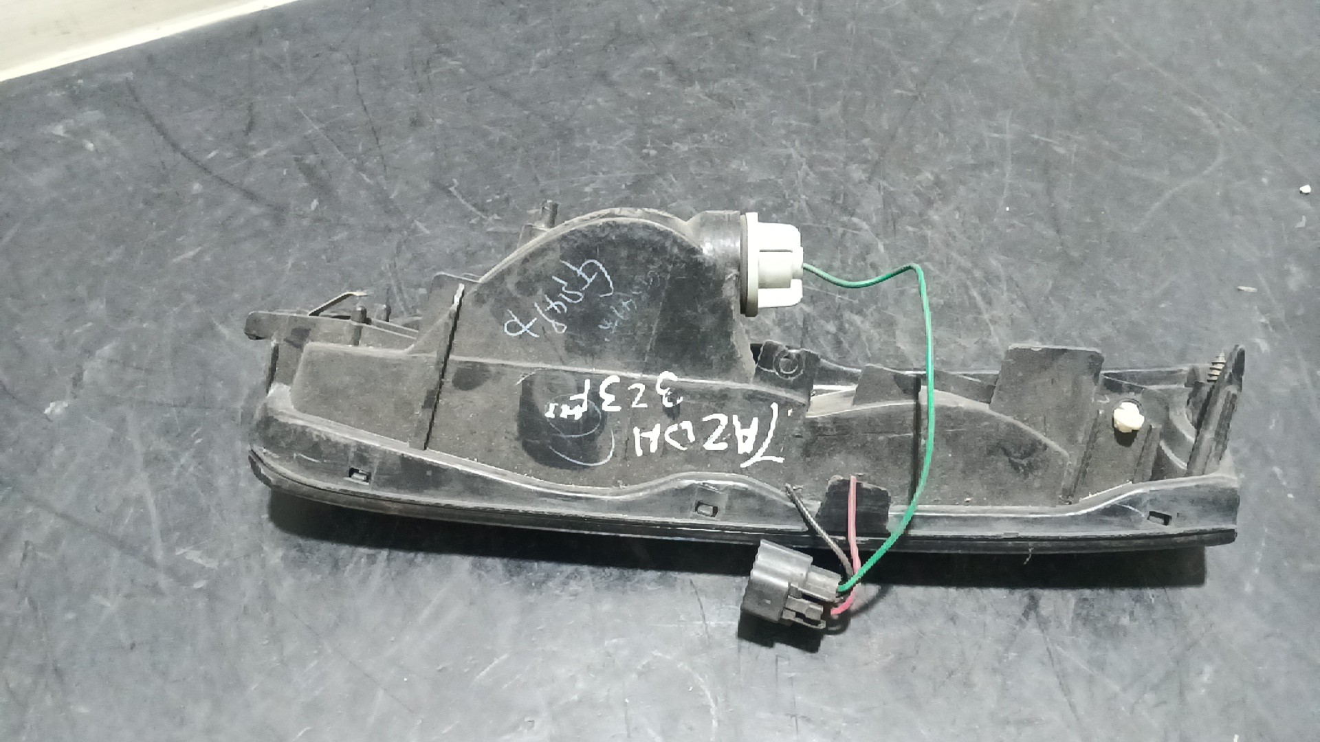 Farolim de Pisca Frente Dto MAZDA 323 F (5 Portas) |  90 - 04 Imagem-2