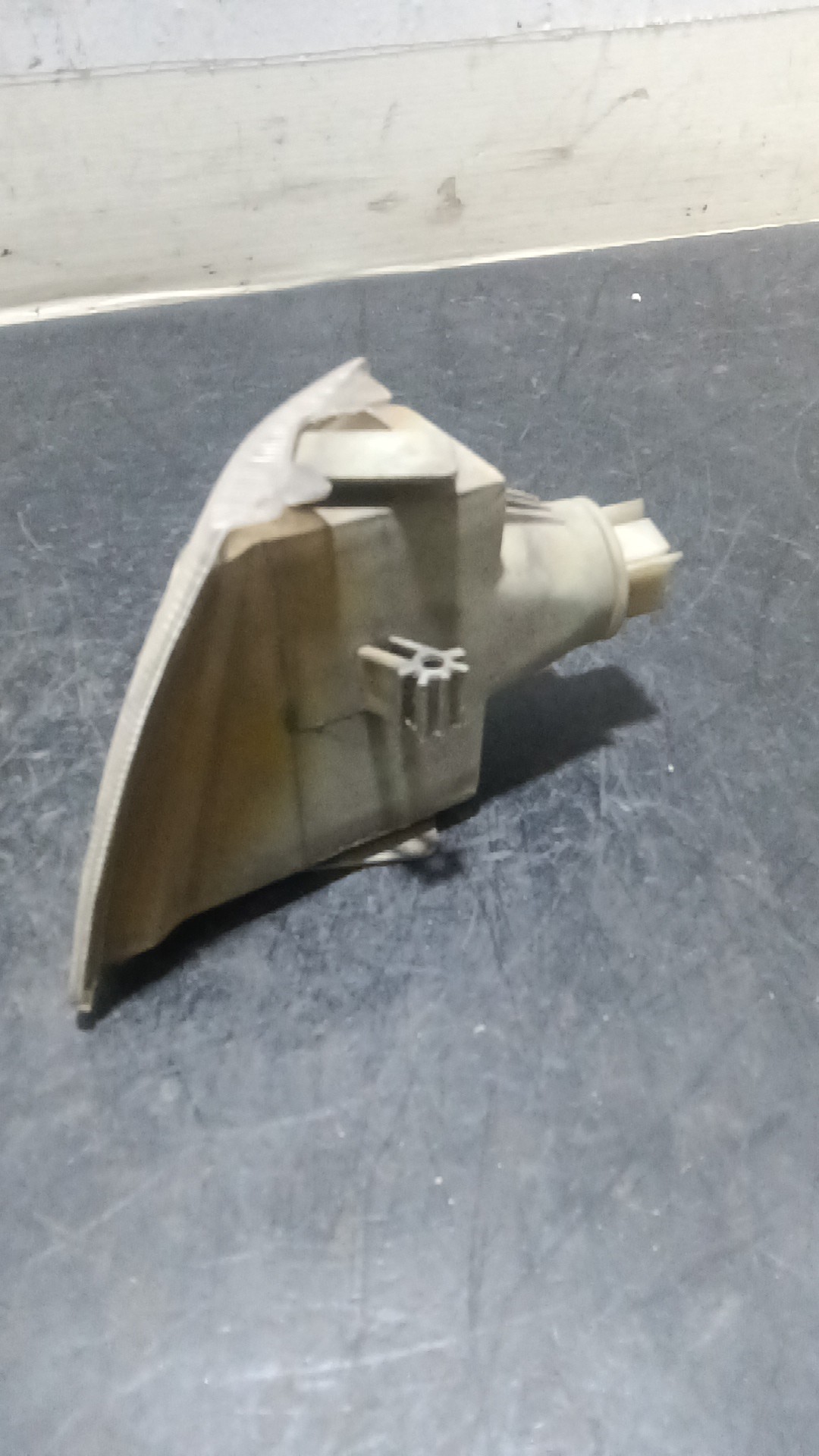 Farolim de Pisca Frente Dto OPEL VECTRA A (J89) | 88 - 95 Imagem-1