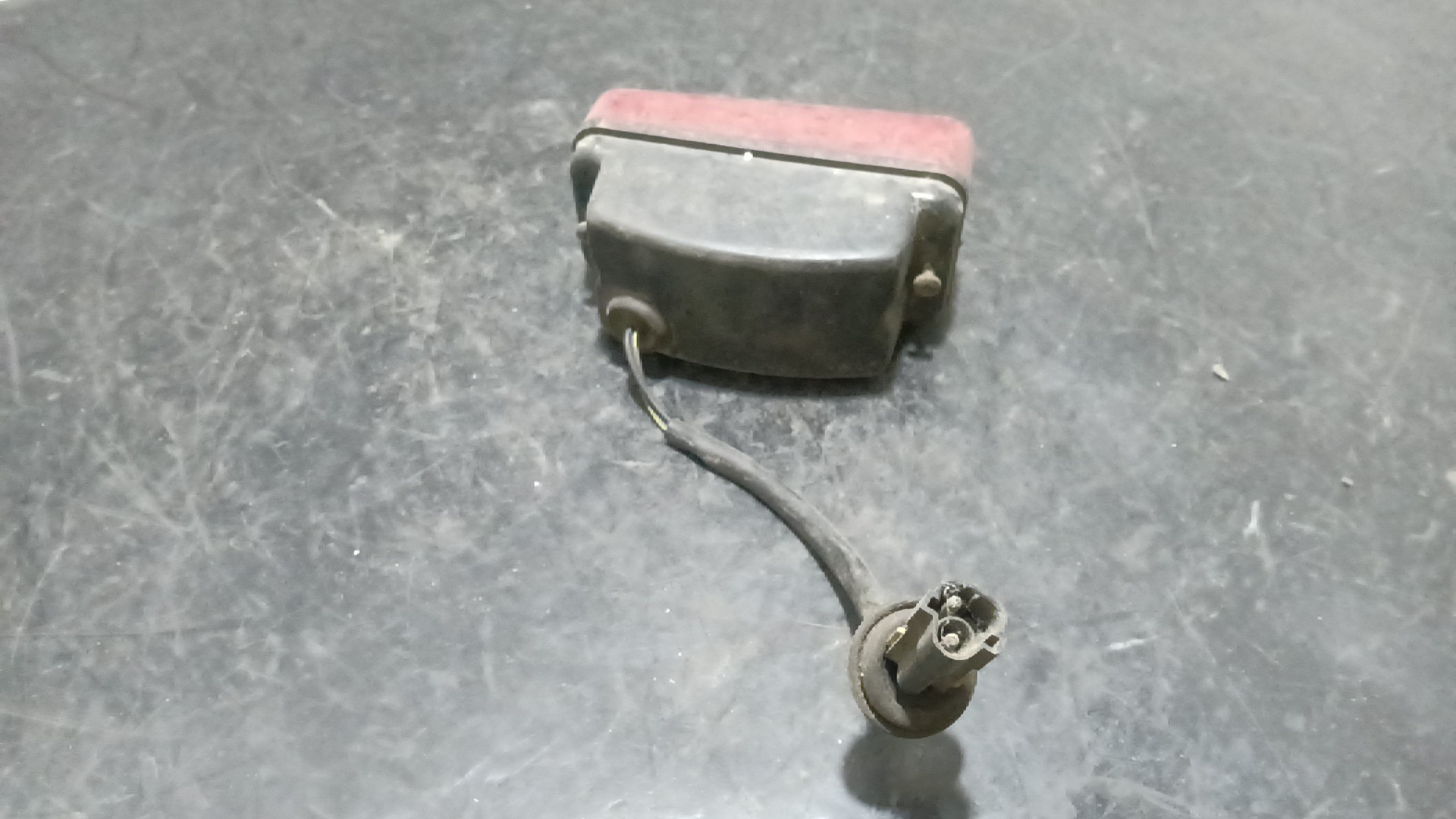 Farolim Para Choques Trás Dto AUSTIN METRO | 80 - 90 Imagem-1