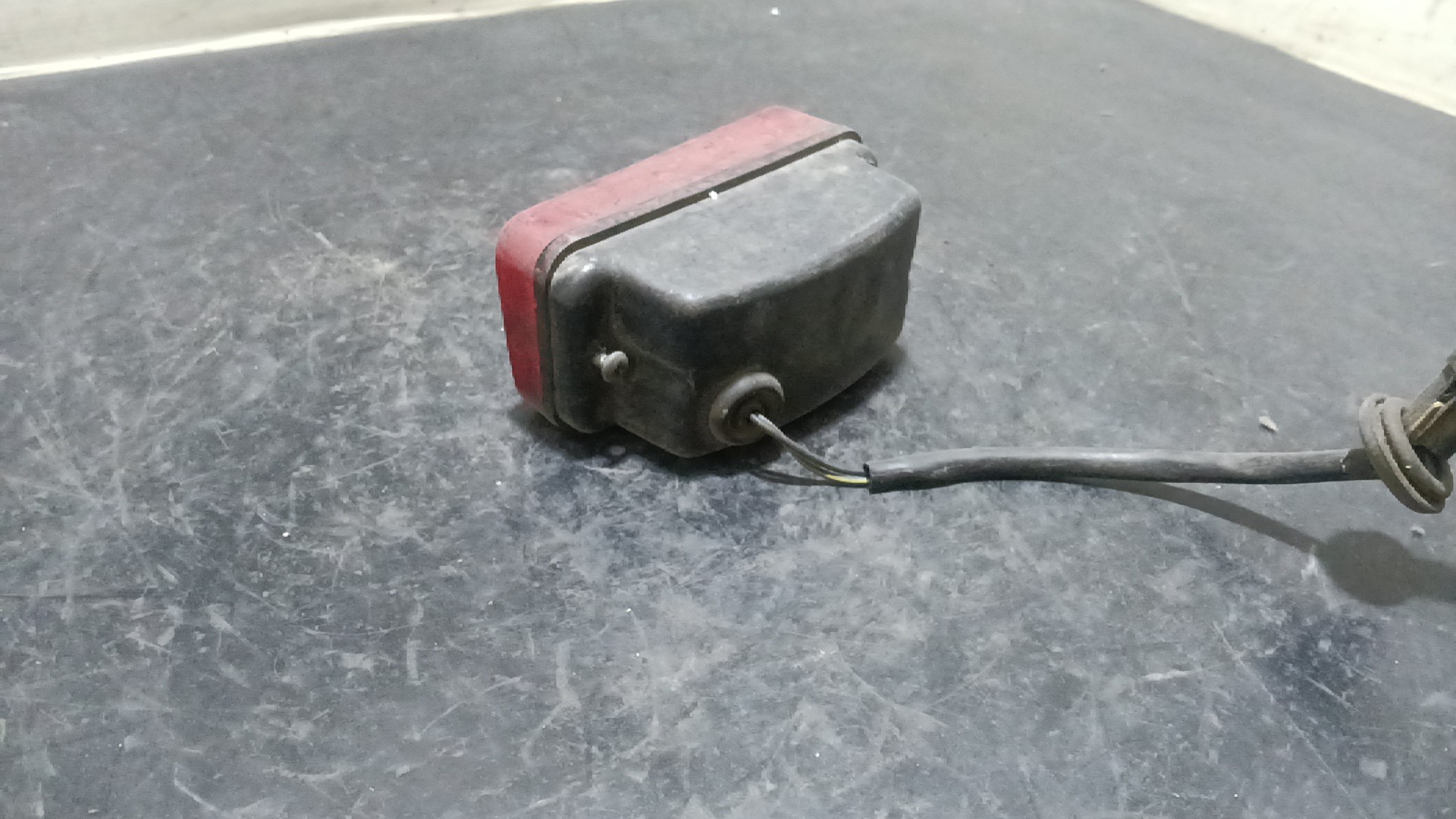 Farolim Para Choques Trás Dto AUSTIN METRO | 80 - 90 Imagem-2