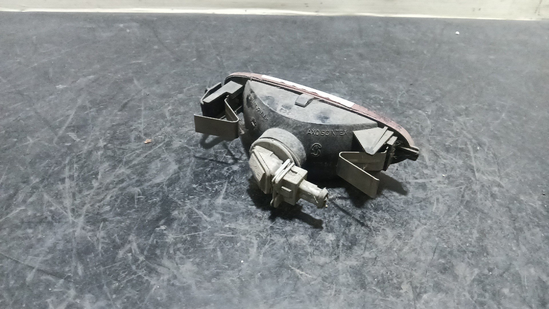 Farolim Para Choques Trás Centro PEUGEOT 206 Hatchback (2A/C) | 98 - 12 Imagem-2