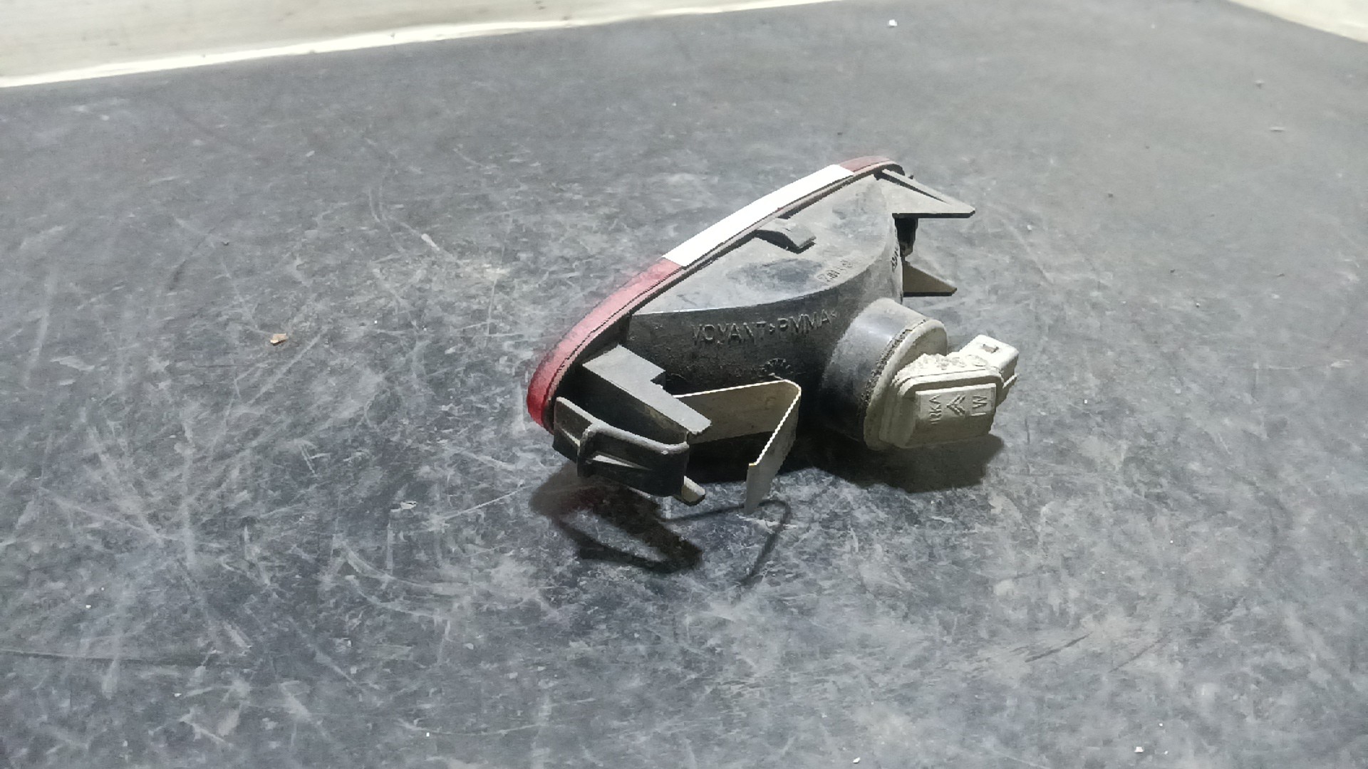 Farolim Para Choques Trás Centro PEUGEOT 206 Hatchback (2A/C) | 98 - 12 Imagem-1