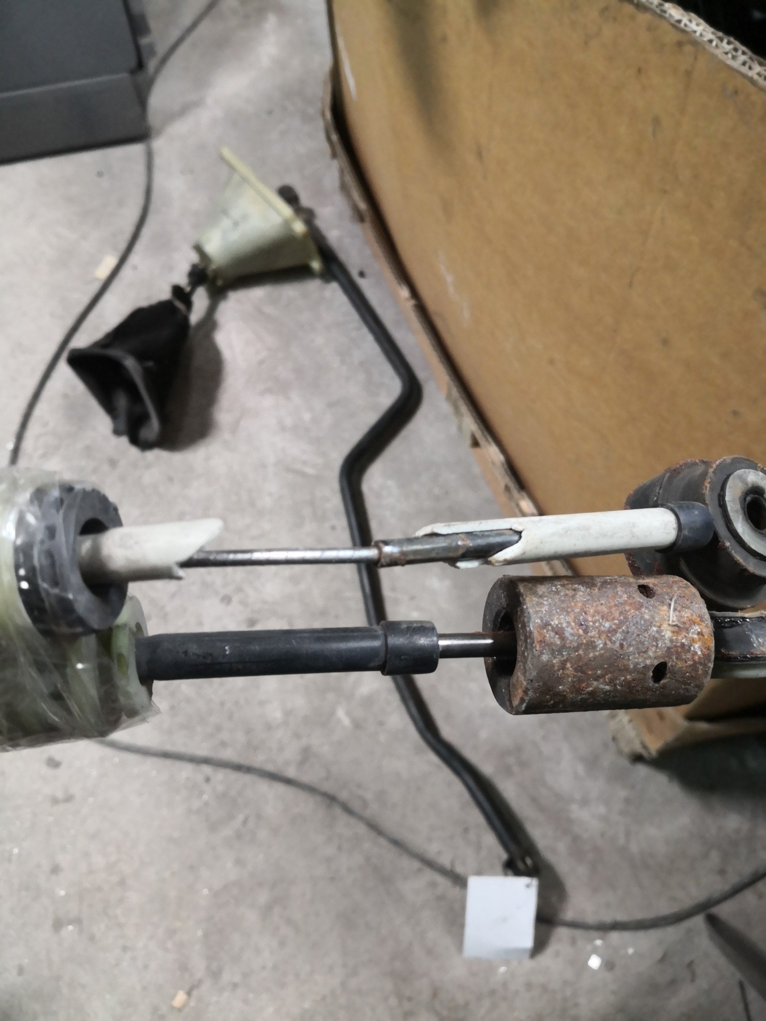 Selector Velocidades RENAULT KANGOO / GRAND KANGOO (KW0/1_) | 08 -  Imagem-2