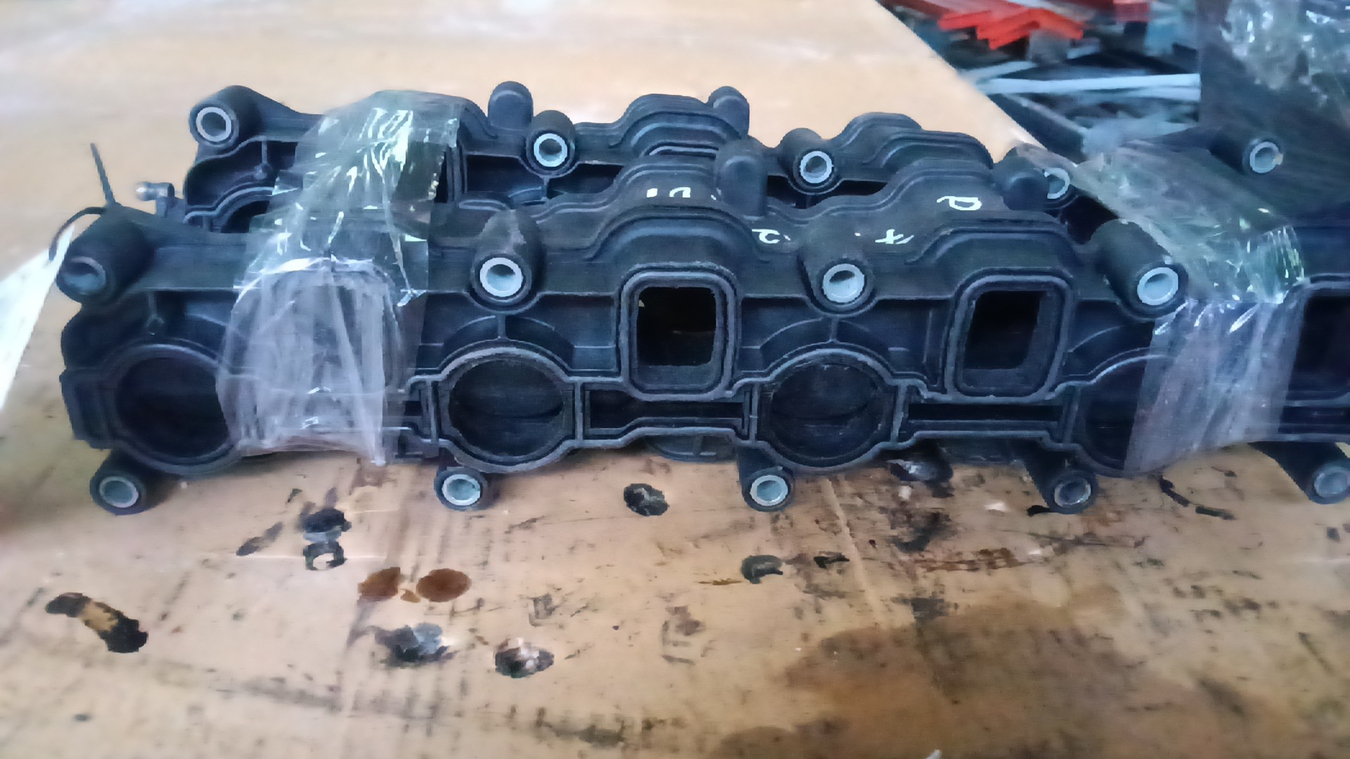 Borboleta de Admissão AUDI Q7 (4LB) | 06 - 16 Imagem-1