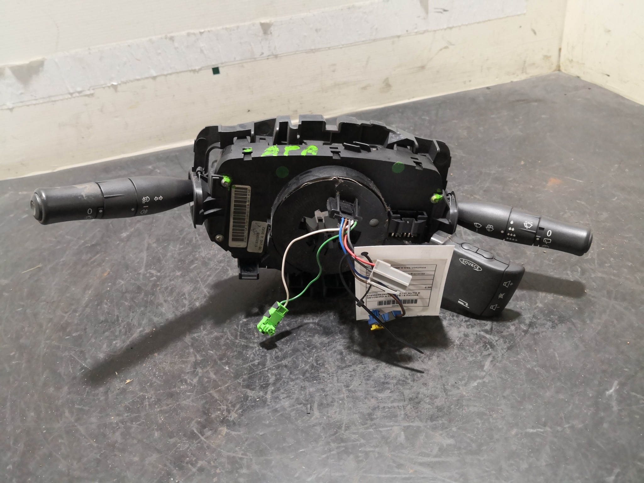 Manipulo Completo Luzes/Escovas RENAULT MEGANE II três volumes (LM0/1_) | 03 -  Imagem-2