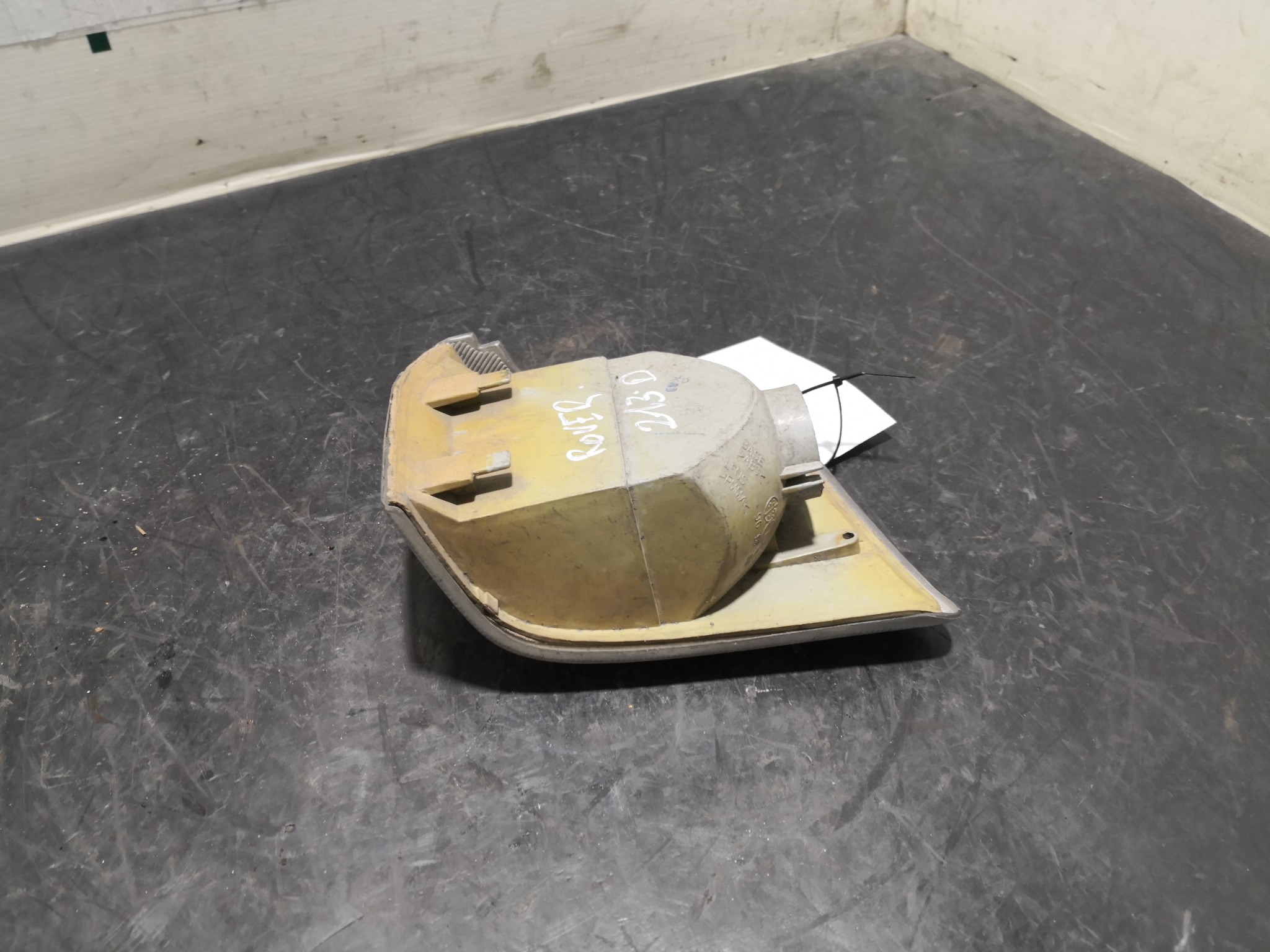 Farolim de Pisca Frente Dto ROVER 200 três volumes (XH) | 84 - 89 Imagem-2