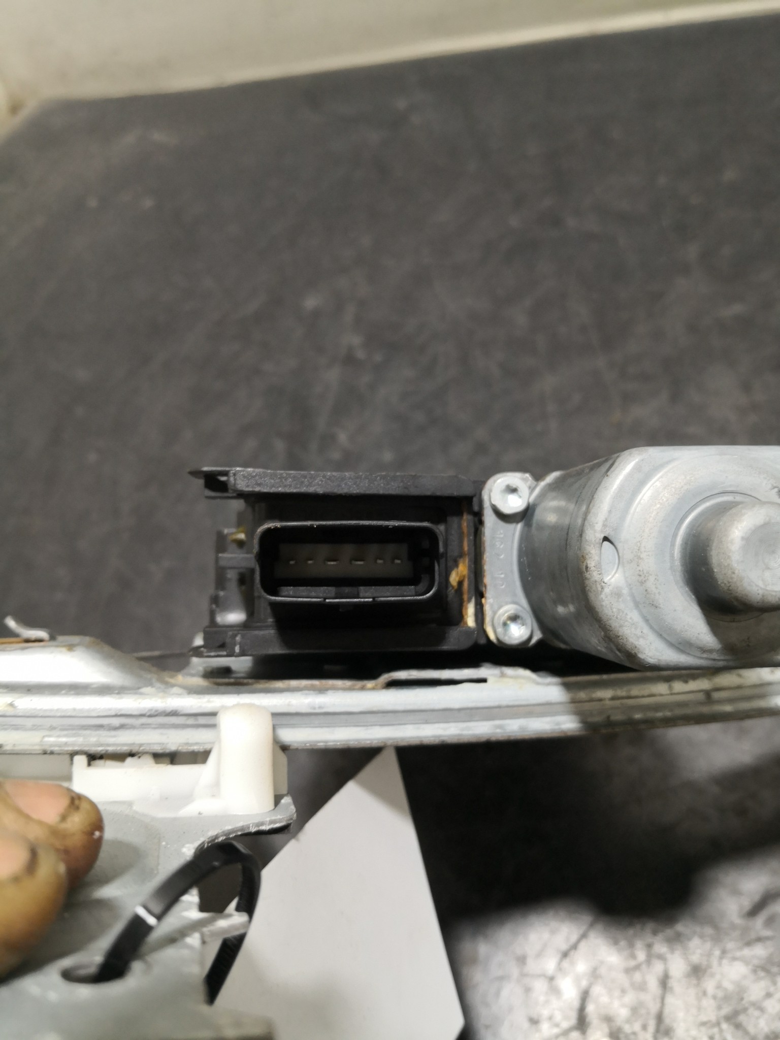 Elevador Trás Dto Electrico CITROEN C5 III Break (RW_) | 08 -  Imagem-1