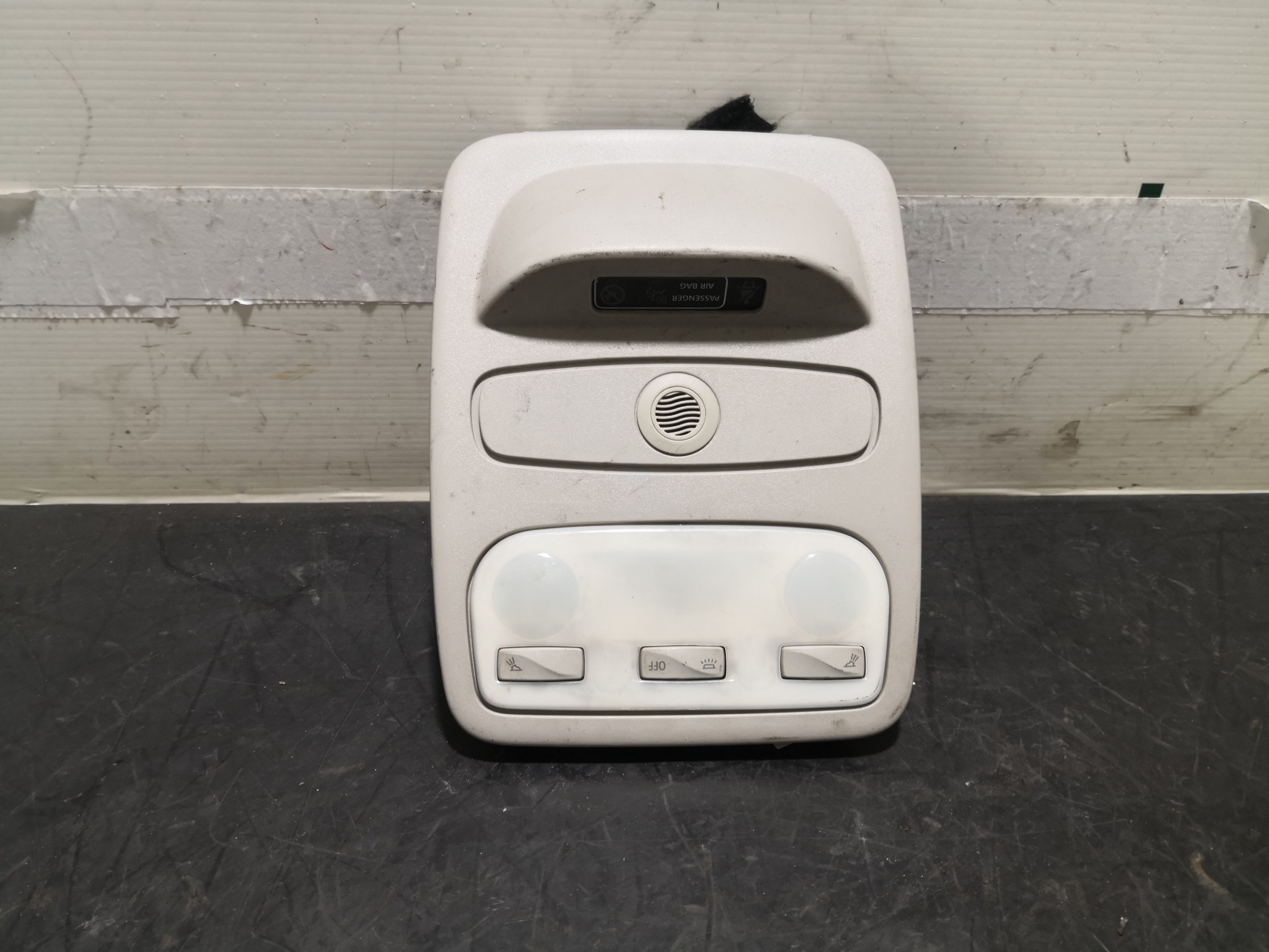 Plafonier  RENAULT CLIO IV (BH_) | 12 -  Imagem-1