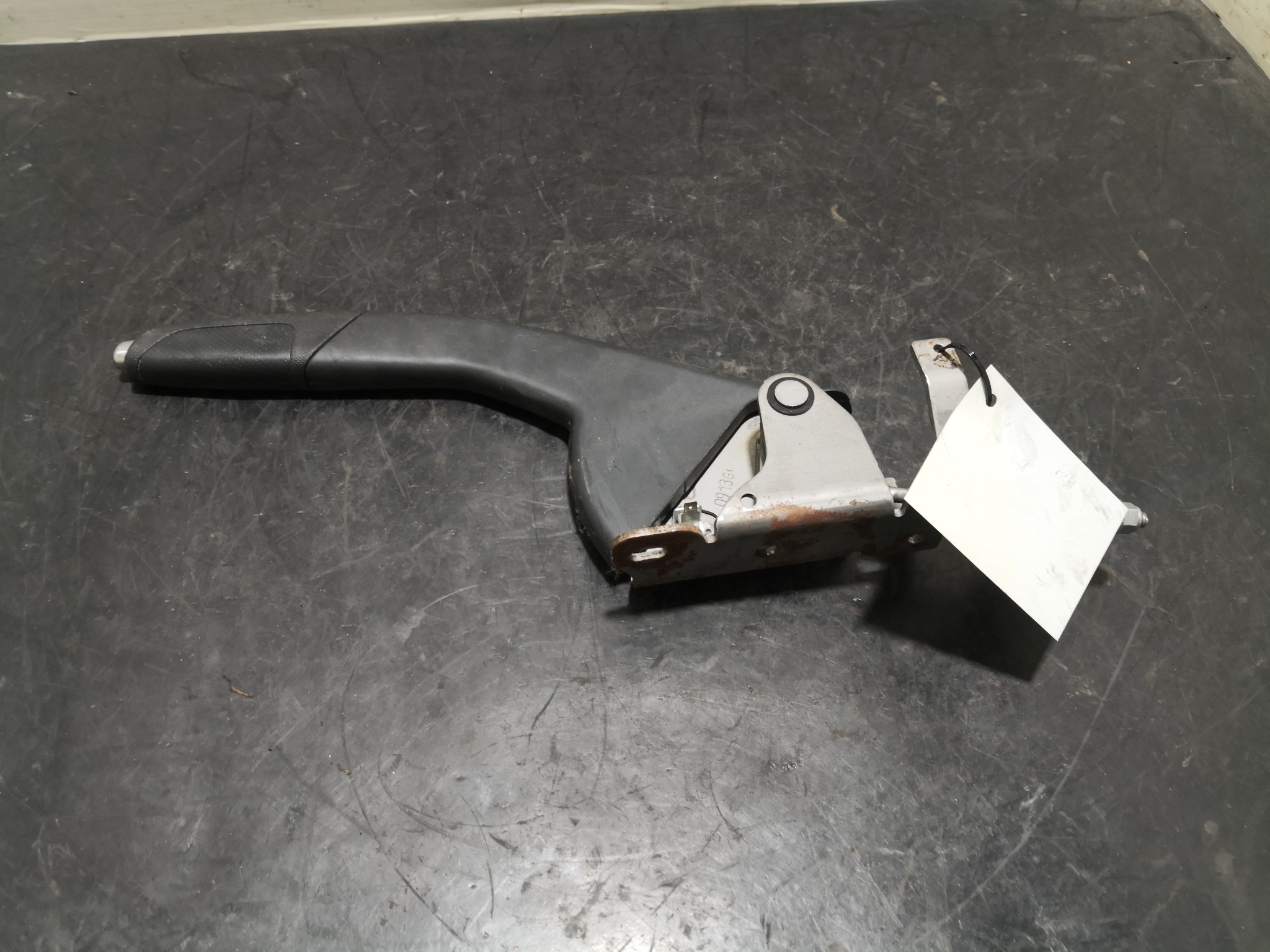 Travão de Mão RENAULT CLIO IV (BH_) | 12 -  Imagem-1