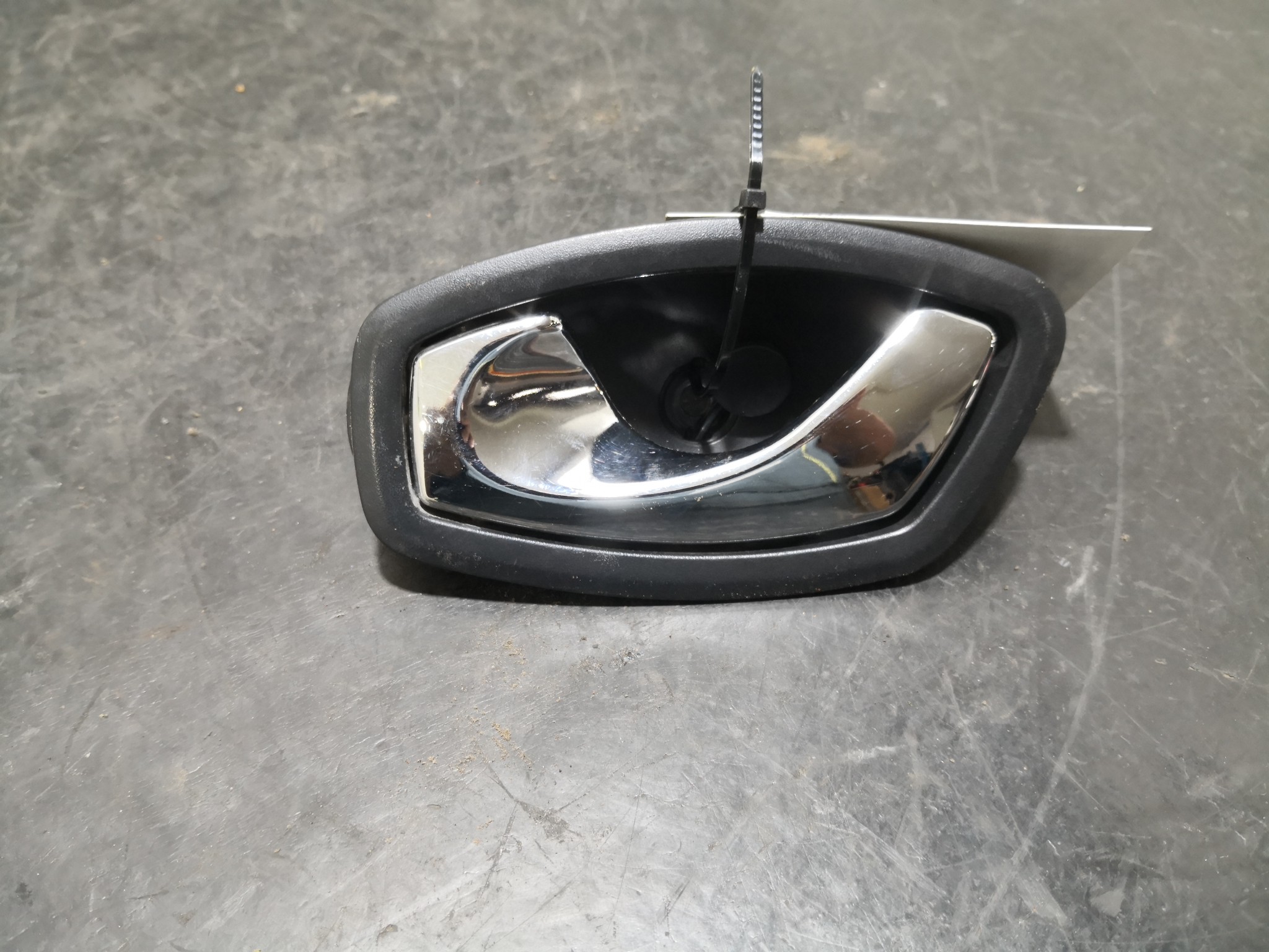 Puxador Interior Frt Esq RENAULT - ID S_99937