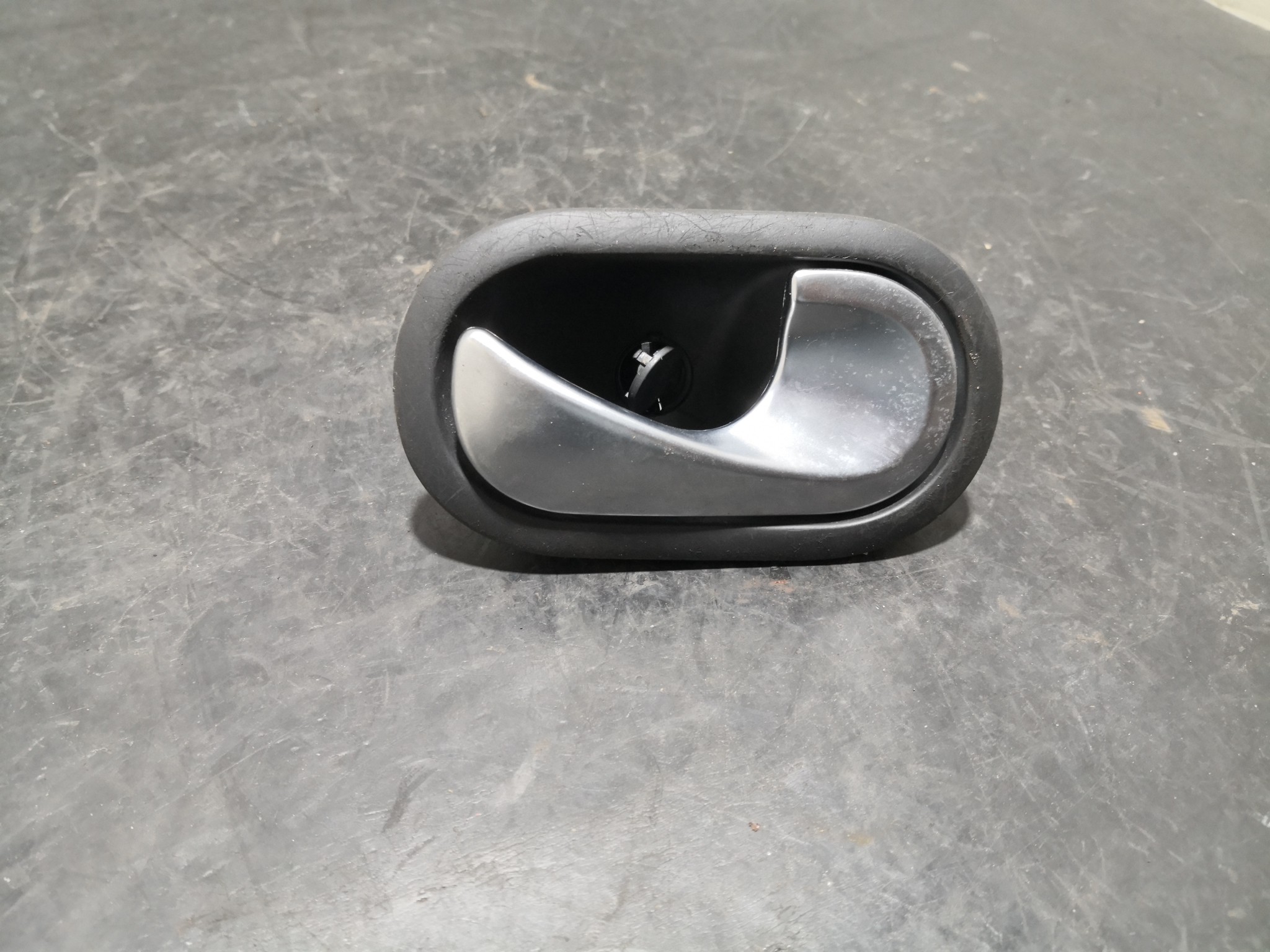 Puxador Interior Frt Dto RENAULT - ID S_99995