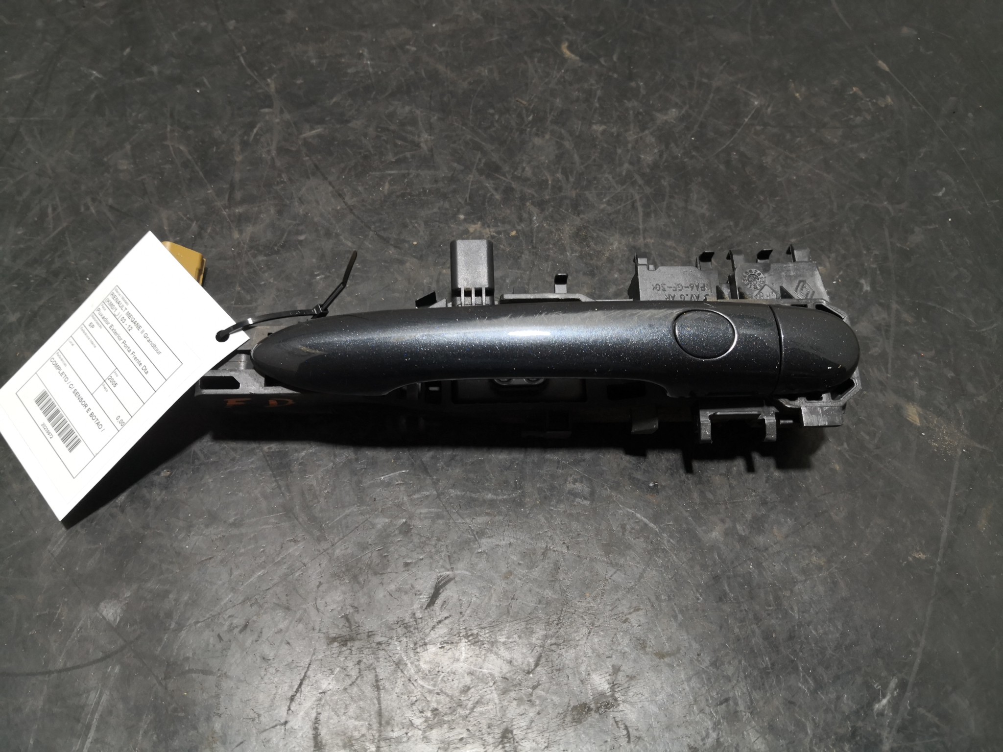 Puxador Exterior Porta Frente Dta RENAULT - ID S_99971