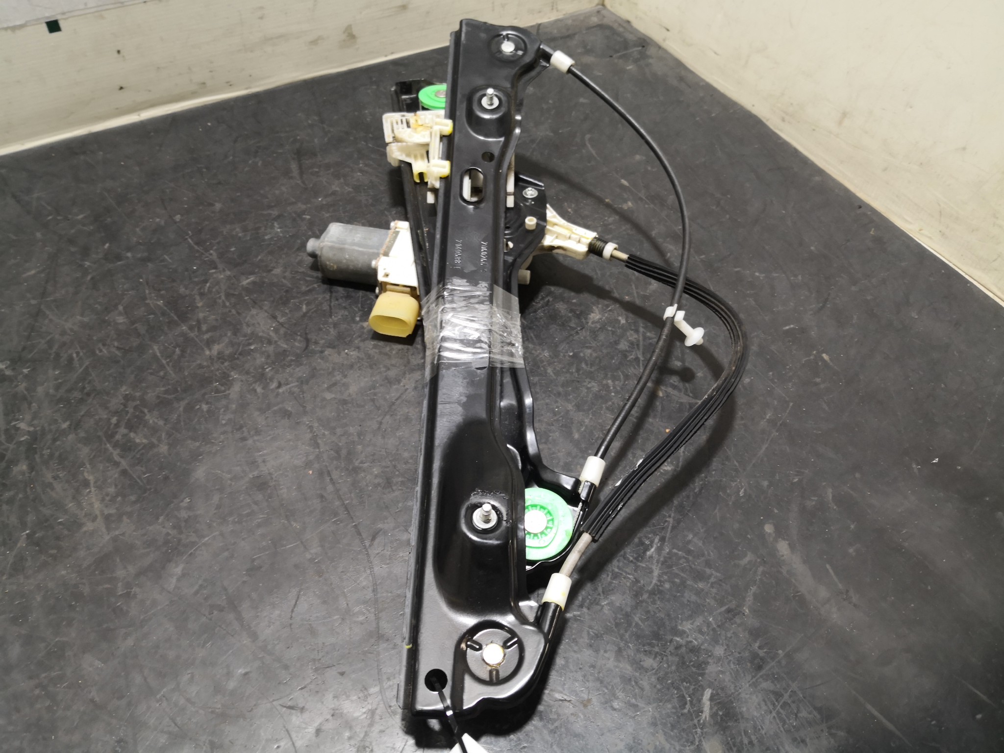 Elevador Frente Dto Electrico BMW - ID S_100032