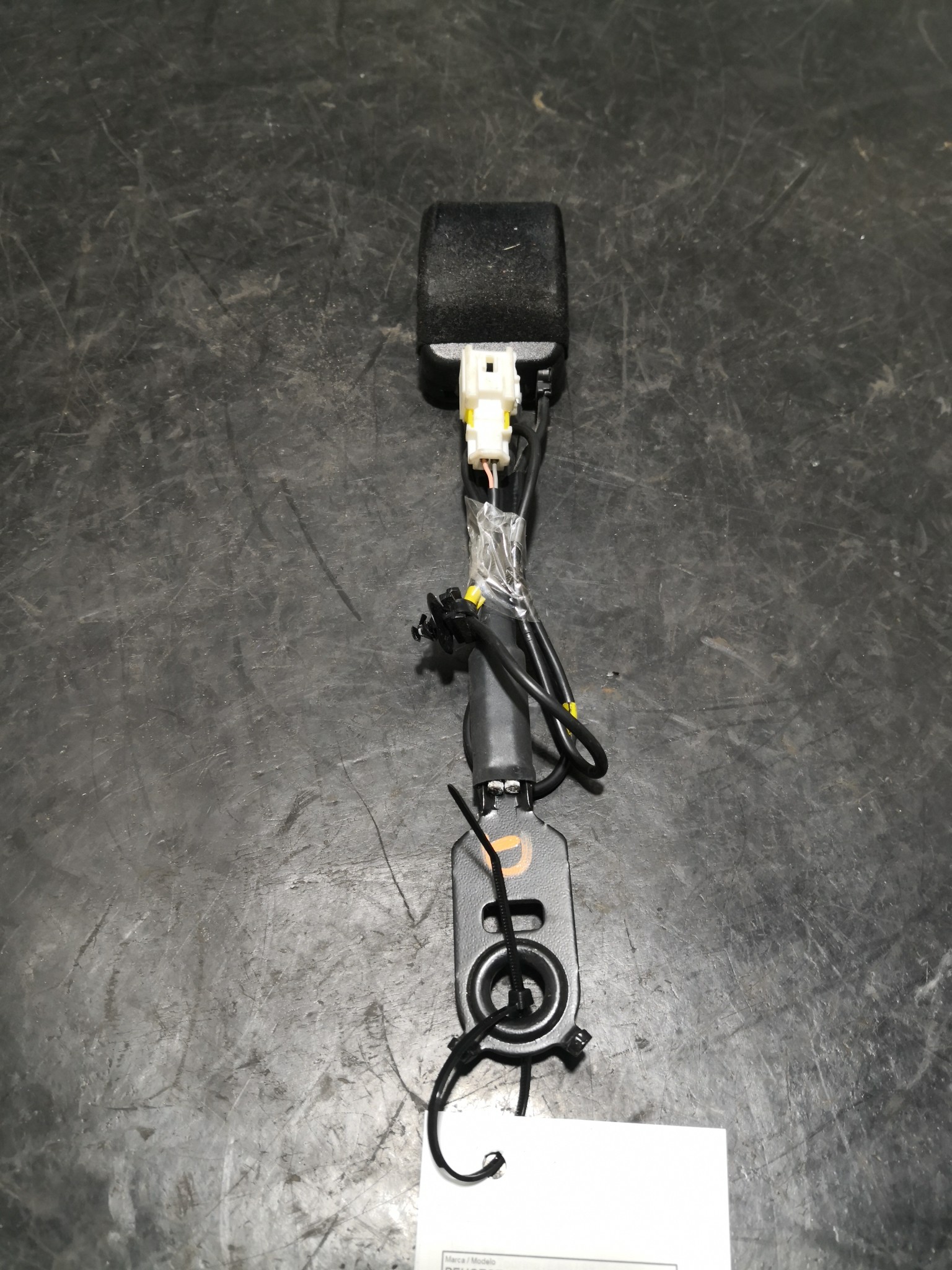 Engate Cinto Frente Dto PEUGEOT - ID S_100127