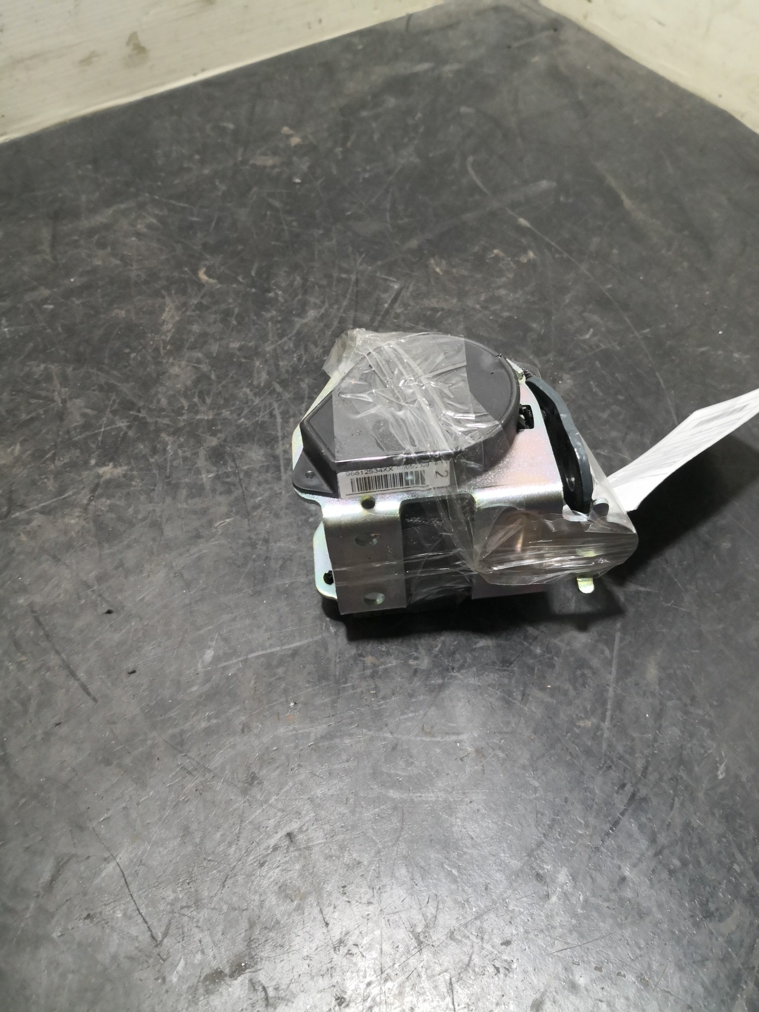 Cinto Trás Esq PEUGEOT 308 I (4A_, 4C_) | 07 - 16 Imagem-3