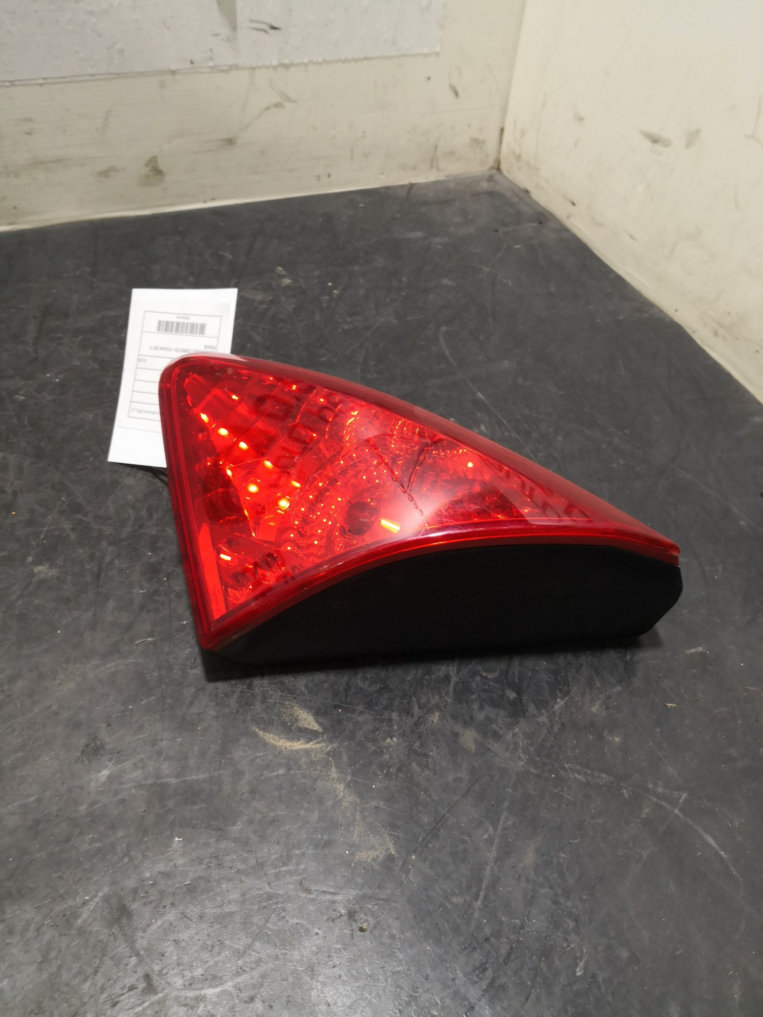 Farolim Mala PEUGEOT 3008 Veículo multiuso (0U_) | 09 - 17 Imagem-3