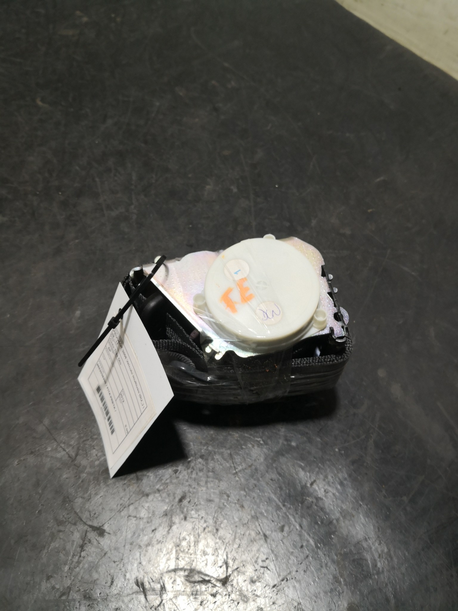 Cinto Trás Dto PEUGEOT 3008 Veículo multiuso (0U_) | 09 - 17 Imagem-1