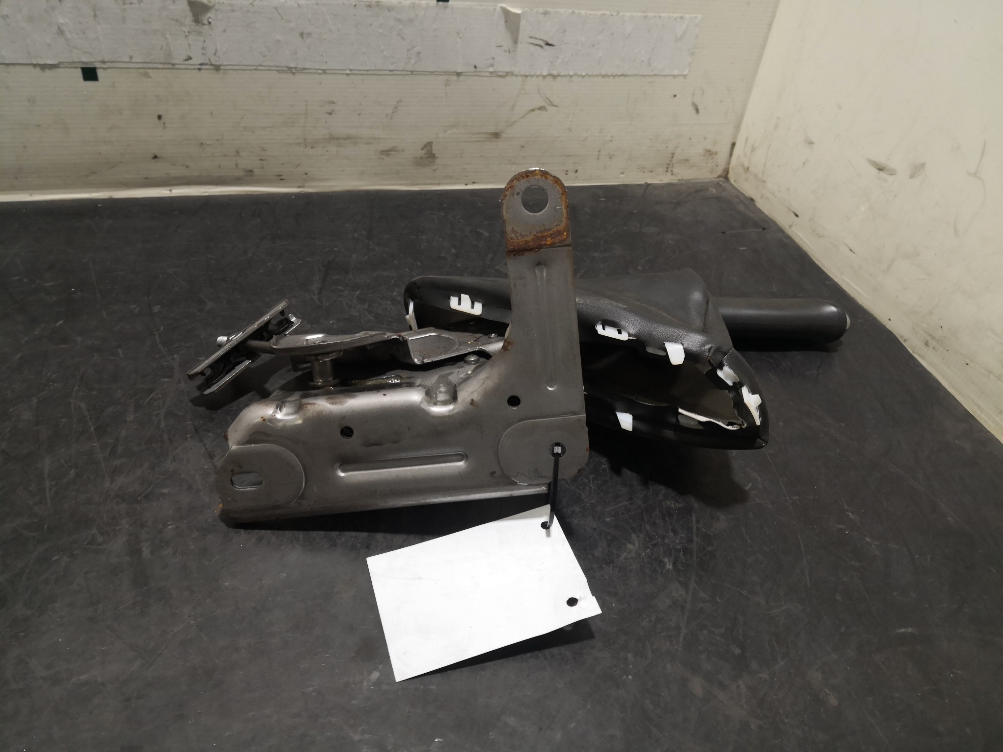 Travão de Mão RENAULT MEGANE III Hatchback (BZ0/1_) | 08 -  Imagem-3