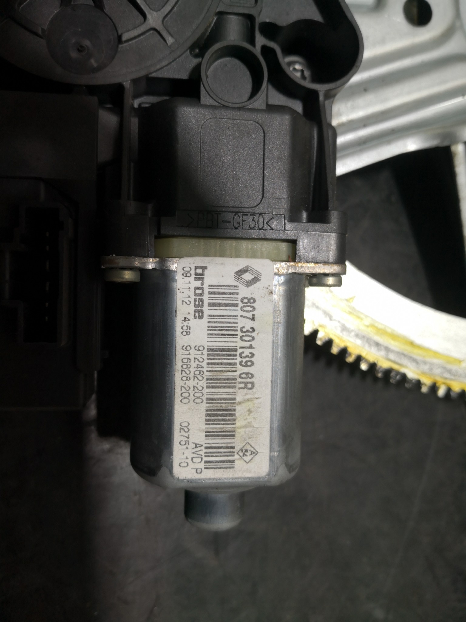 Elevador Frente Dto Electrico RENAULT - ID S_100247