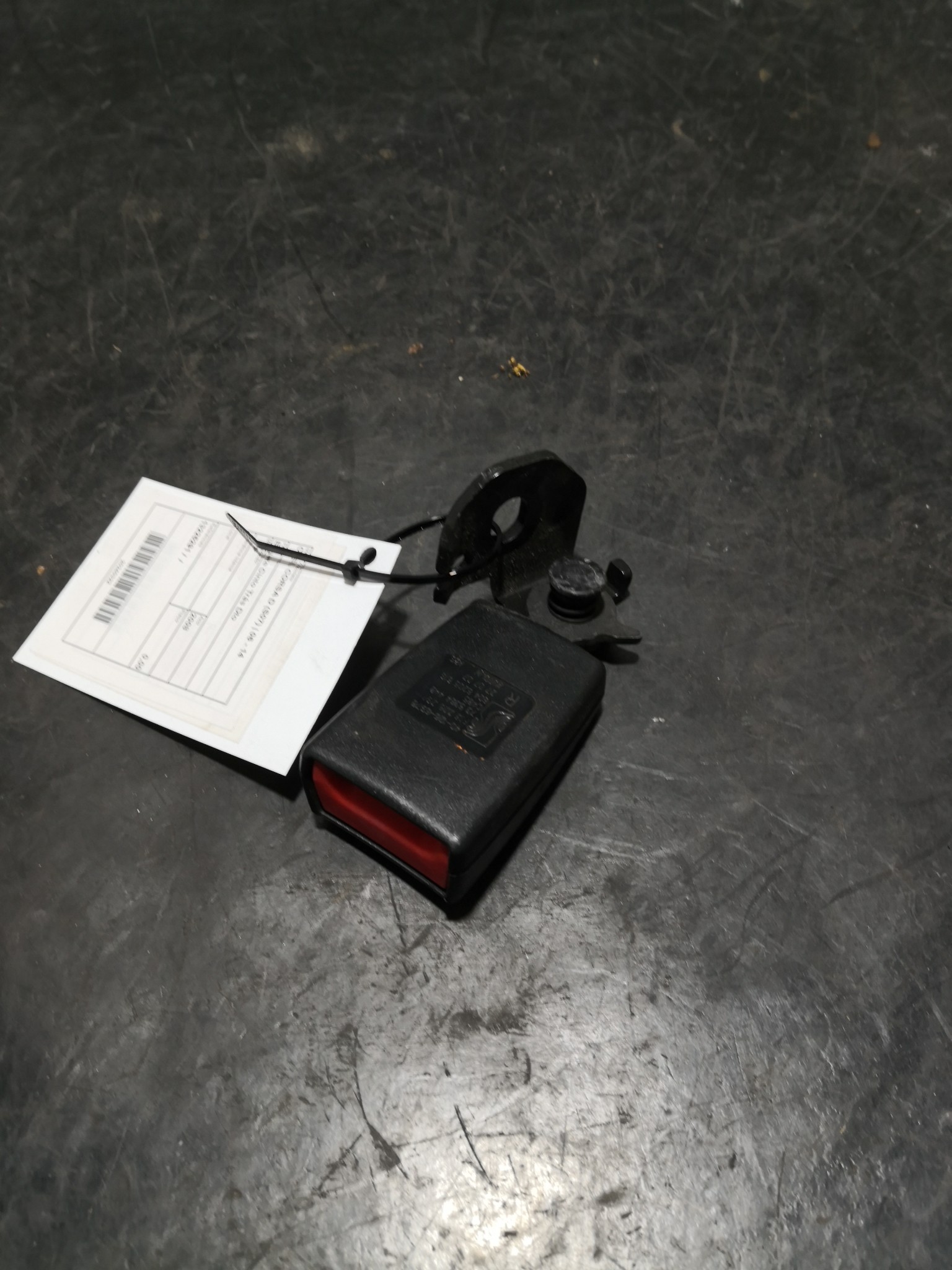 Engate Cinto Trás Dto OPEL CORSA D (S07) | 06 - 14 Imagem-1