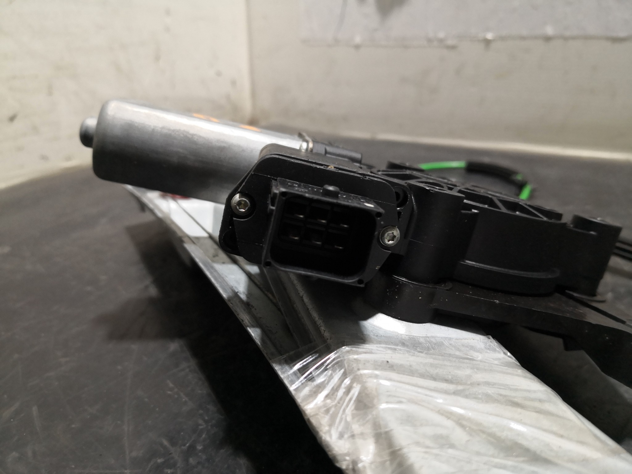 Elevador Frente Dto Electrico OPEL - ID S_100330