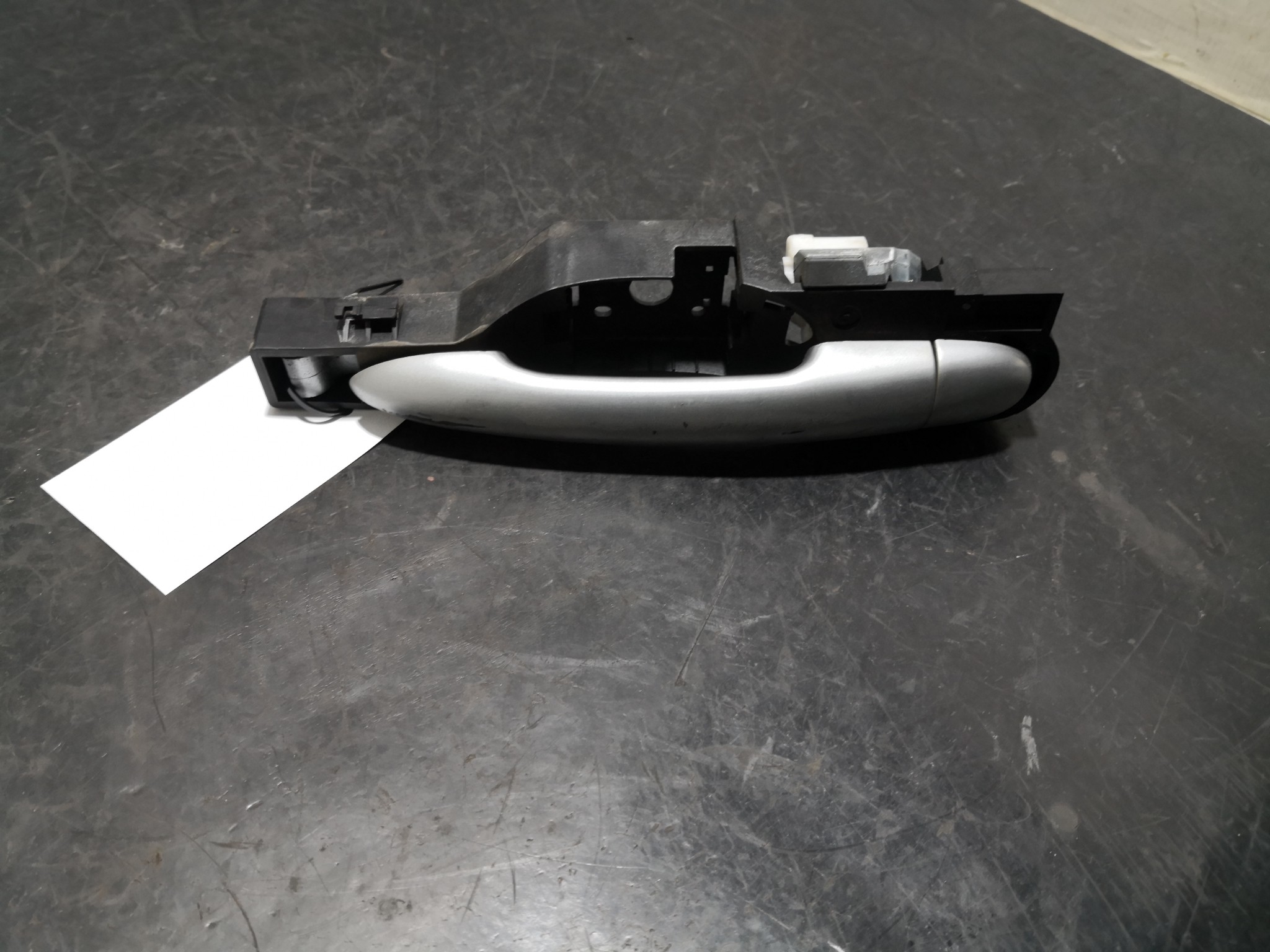 Puxador Exterior Porta Frente Dta RENAULT CLIO III (BR0/1, CR0/1) | 05 -  Imagem-1