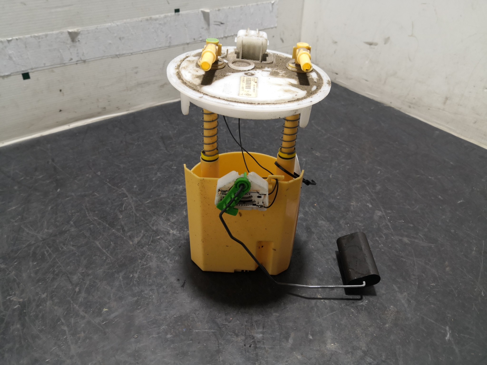 Boia do Combustível RENAULT CLIO III (BR0/1, CR0/1) | 05 -  Imagem-2