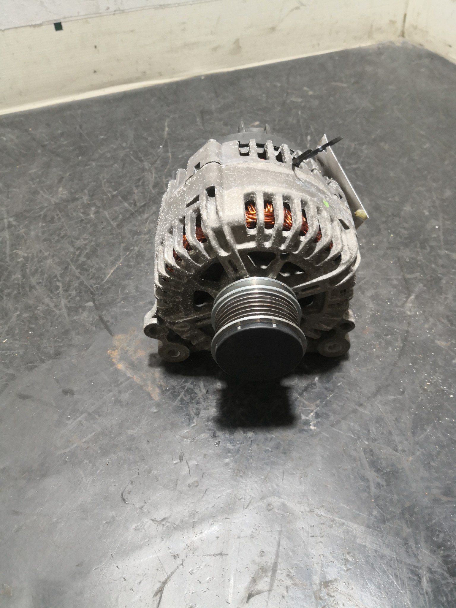 Alternador VOLKSWAGEN - ID S_101632