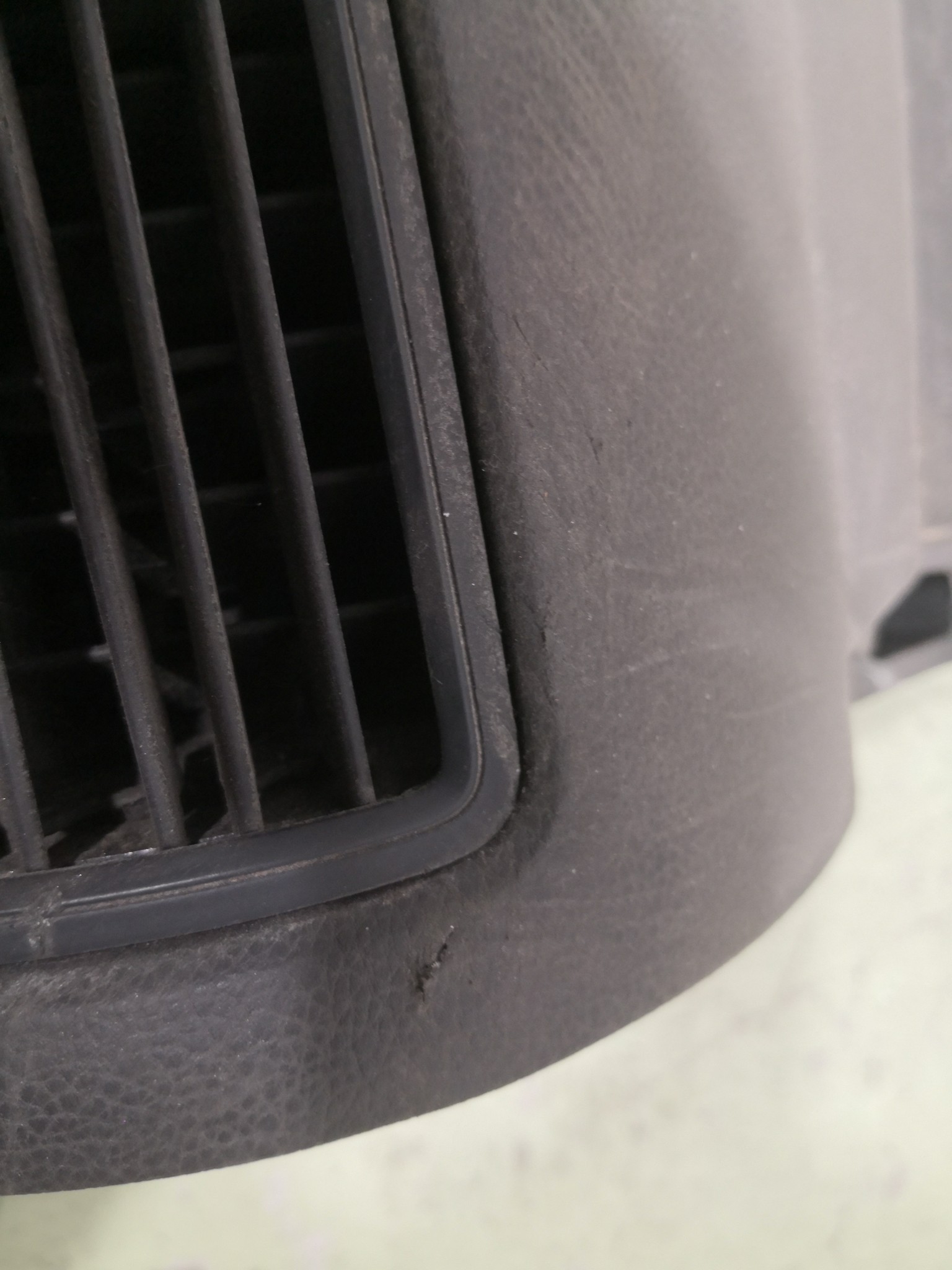 Tablier VOLKSWAGEN GOLF V (1K1) | 03 - 09 Imagem-1