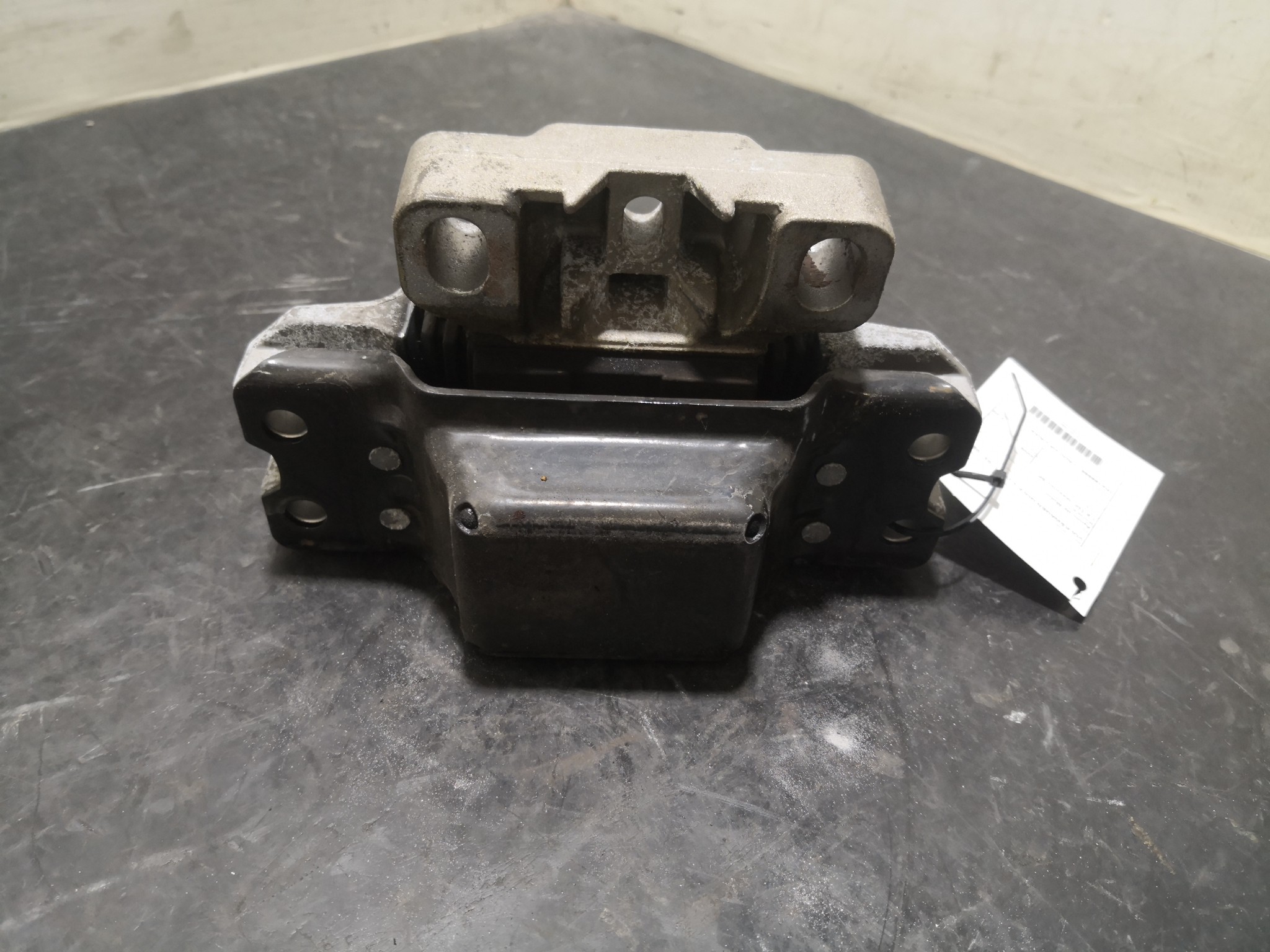 Apoio de Motor VOLKSWAGEN - ID S_101688