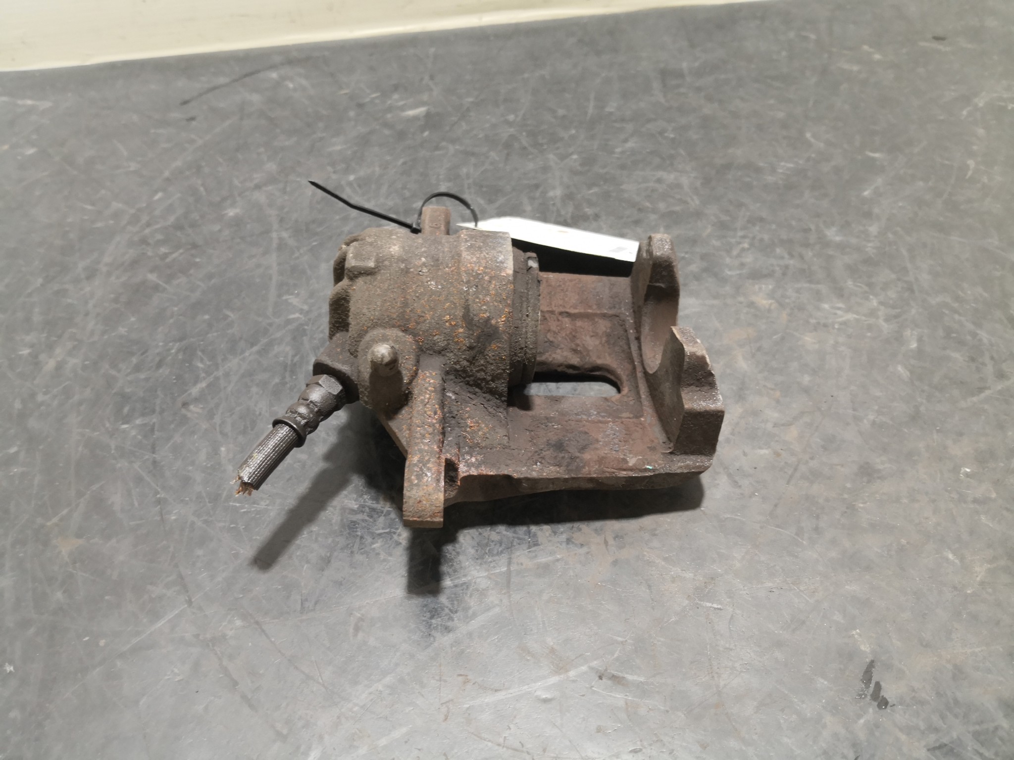 Pinça Frente Esq PEUGEOT 208 I (CA_, CC_) | 12 -  Imagem-3